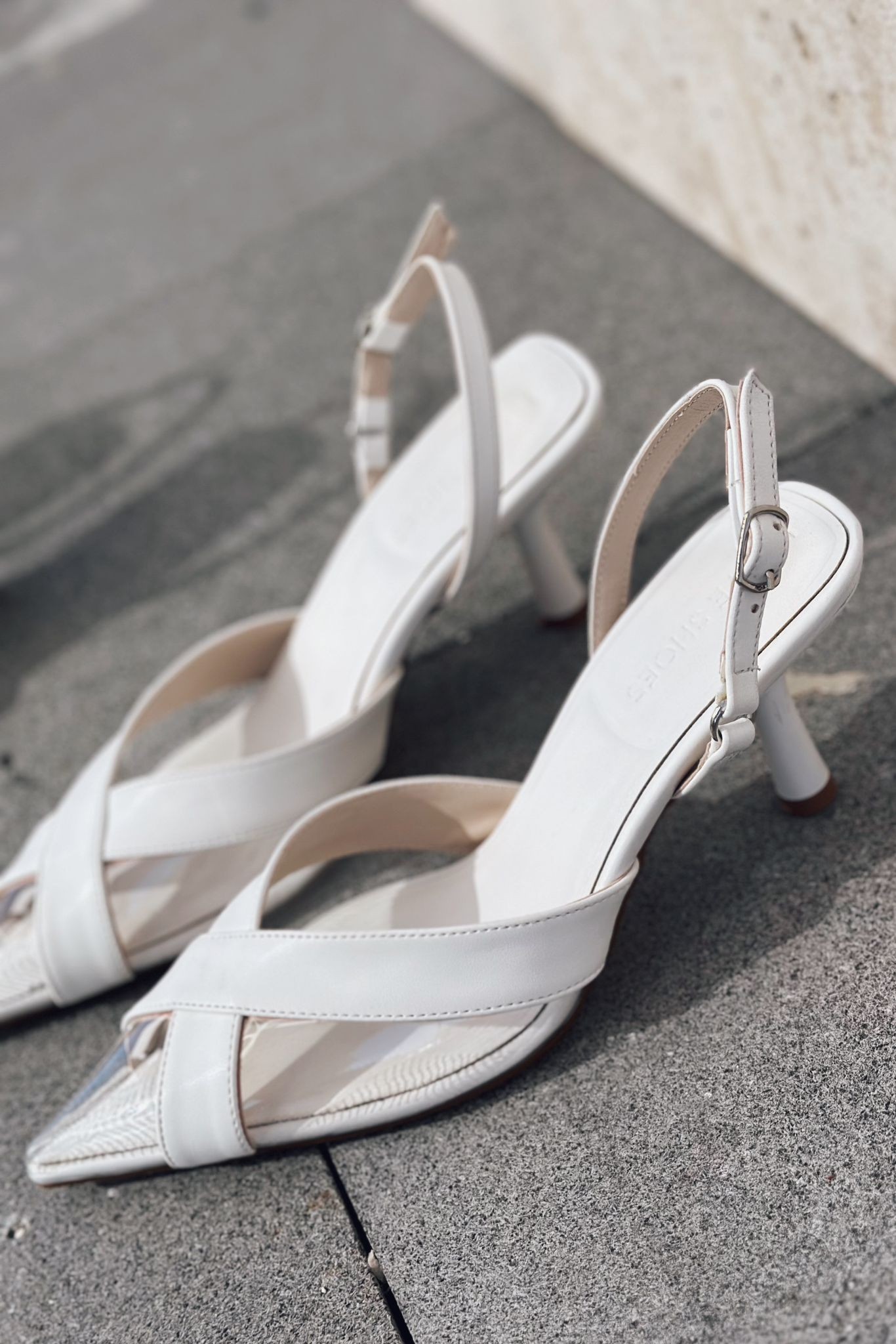 Savro Matte Leather Transparent Detailed Stiletto White