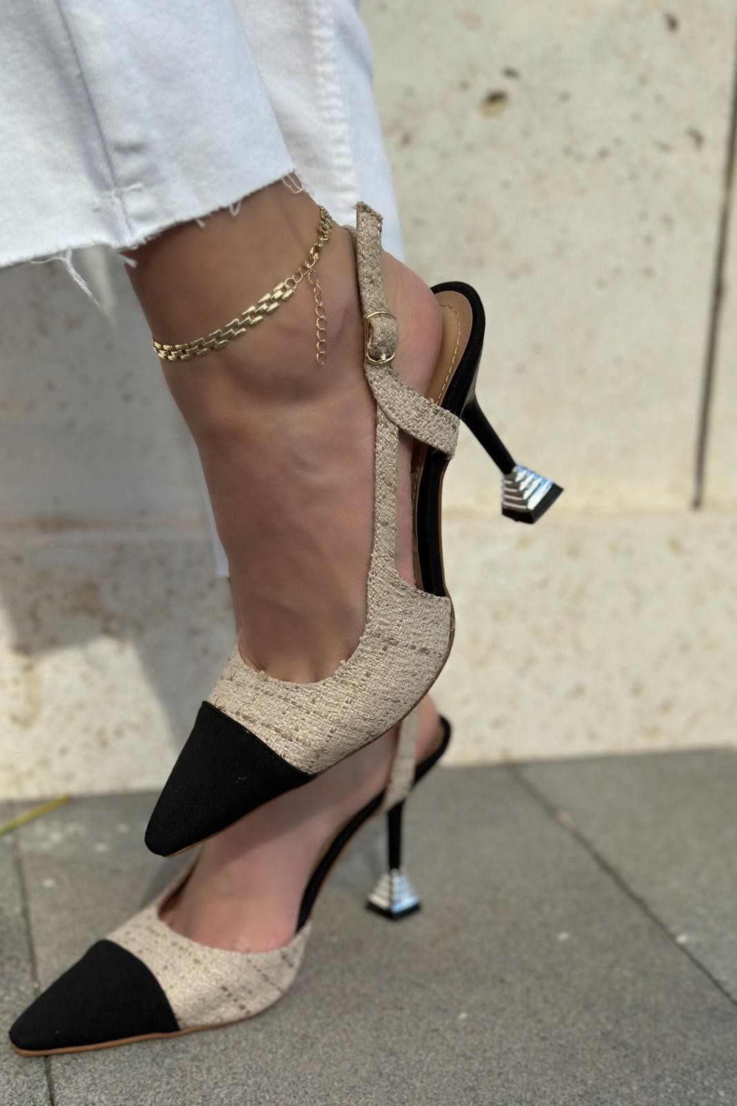 Volpina Satin Tweed Patterned Stiletto Beige