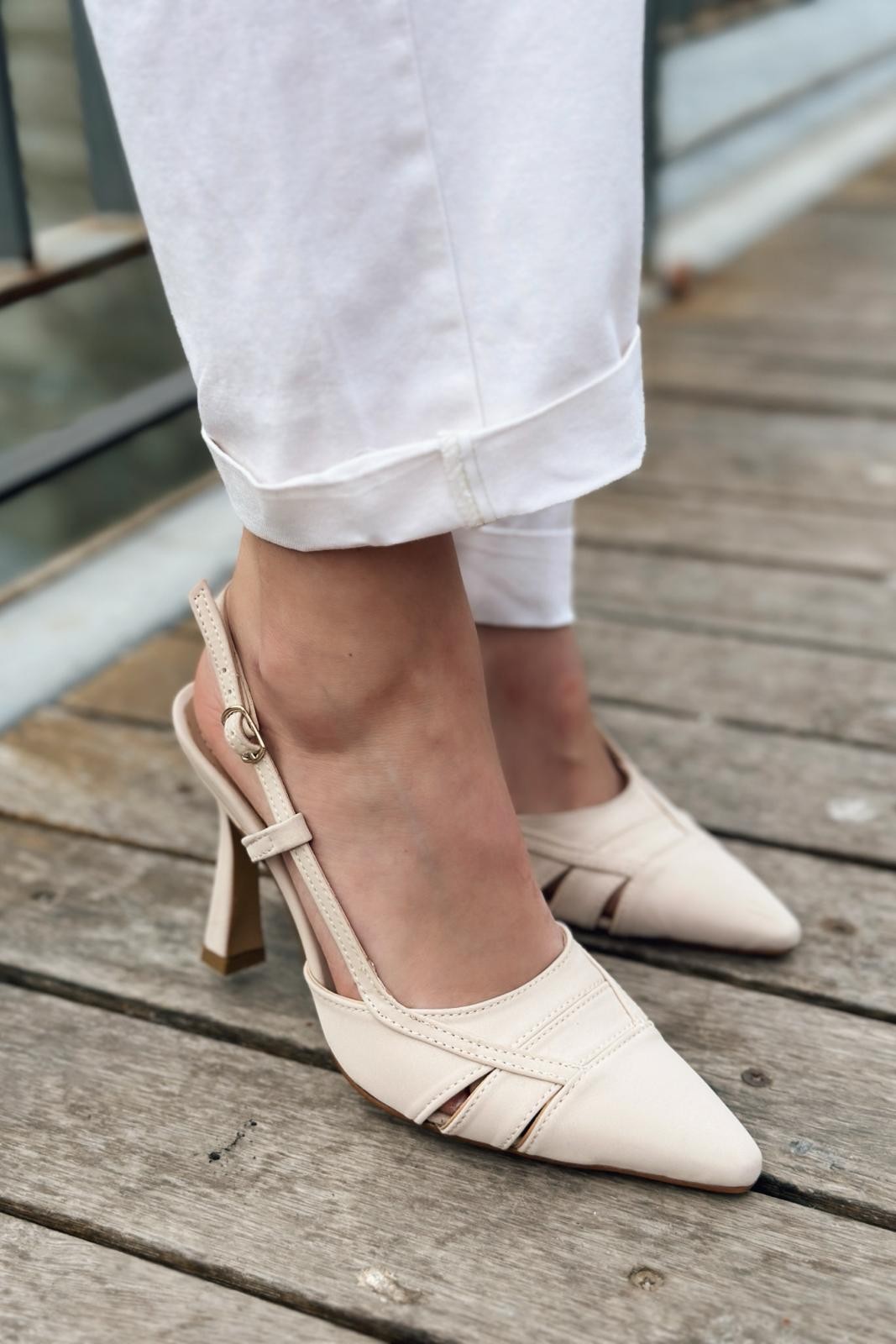 Loricel Nubuck High Heel Stiletto Beige