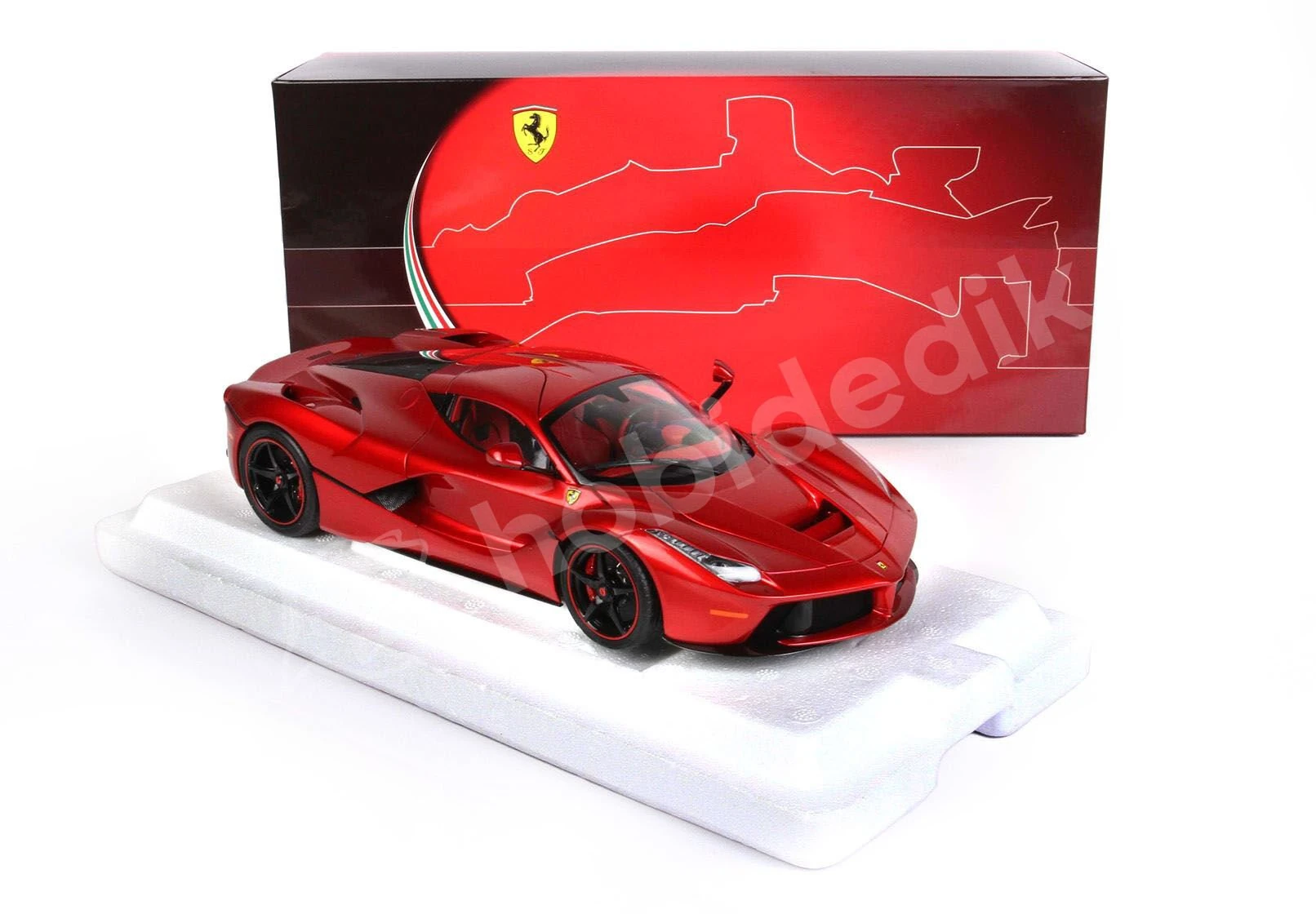BBR 1:18 Ferrari LaFerrari Lewis Hamilton (BBR1822H) | Model Araba