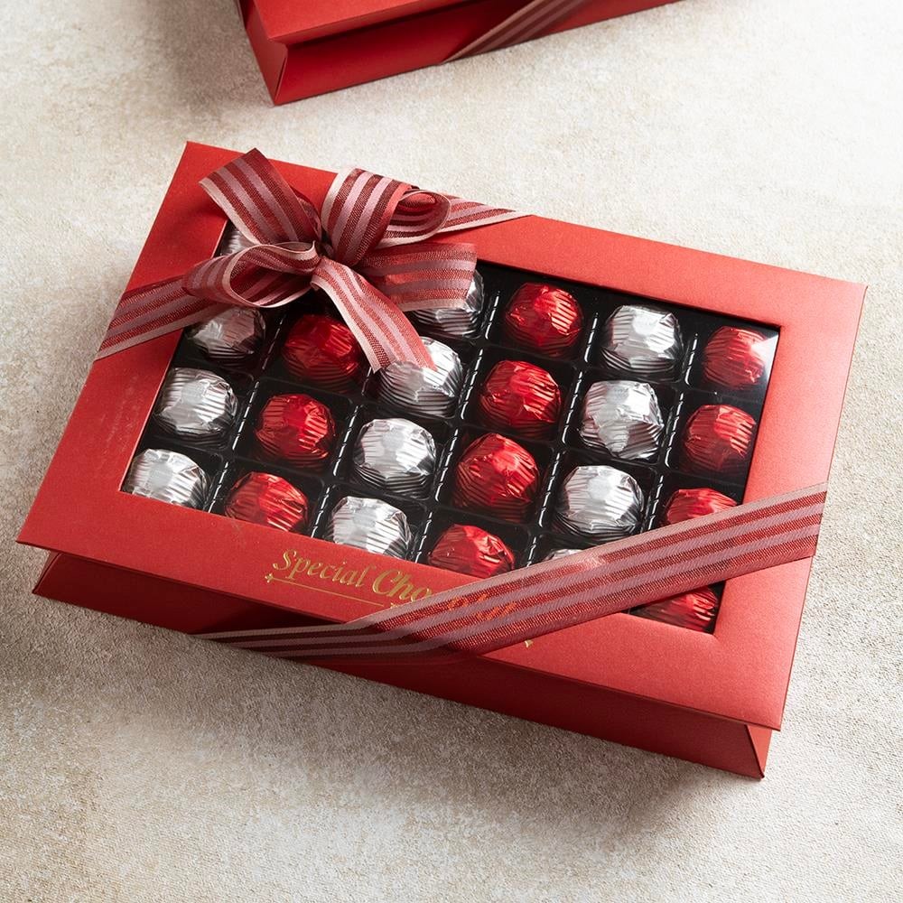 Gift Windowed Special Box Red