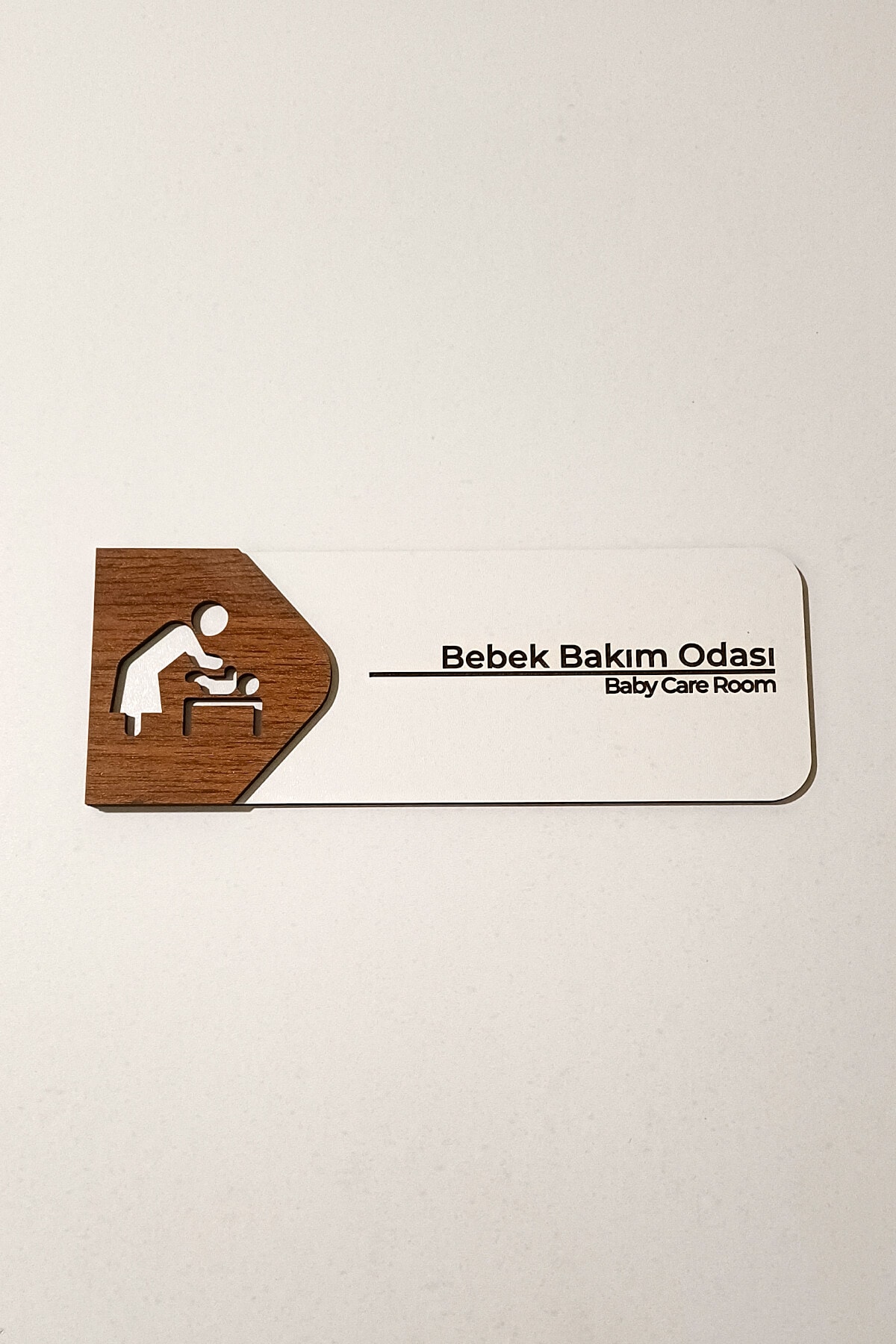 Bebek Bakım Odası Kapı Tabelası –  19x7 cm Çift Katmanlı