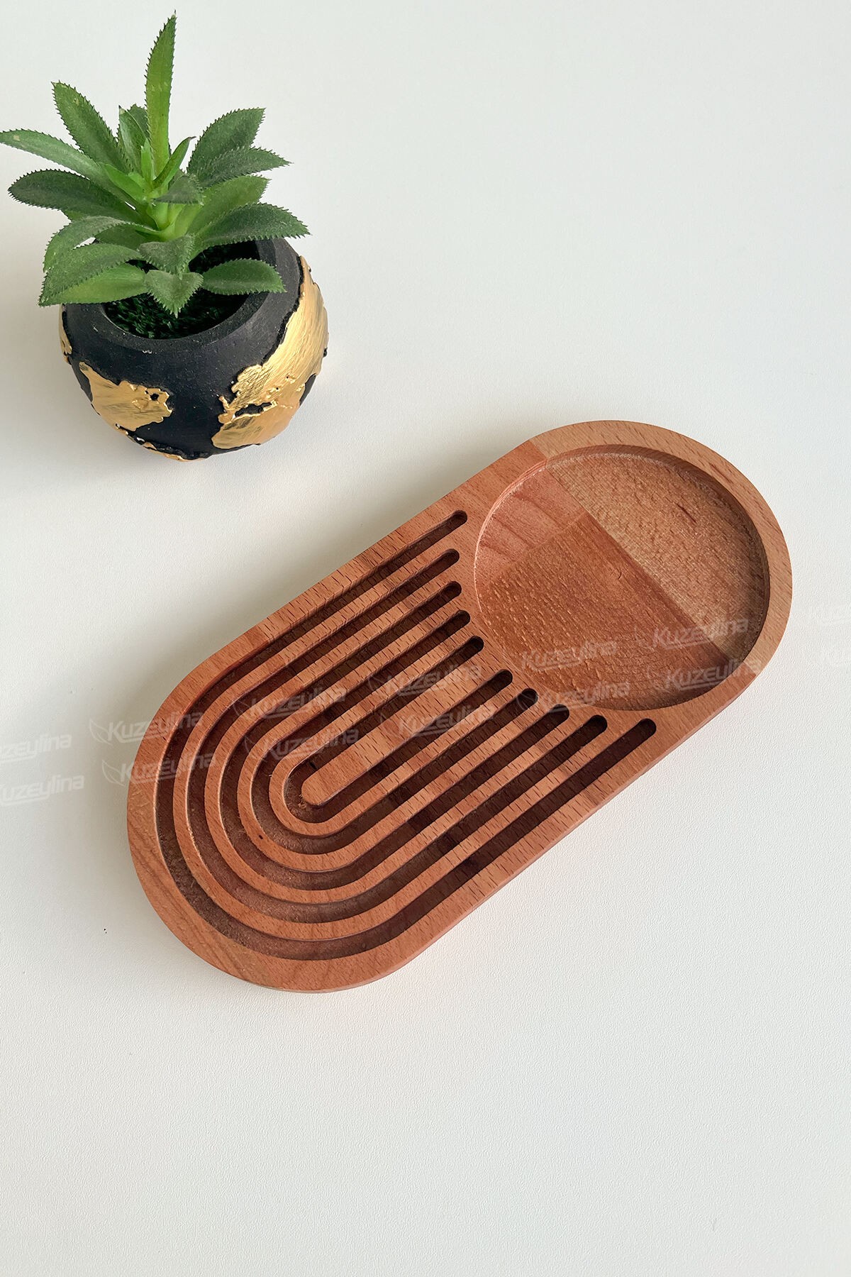 Doğal Ahşap Kahve Sunumluğu – Gökkuşağı Desenli Servislik | Kayın Ağacı 24x15 cm