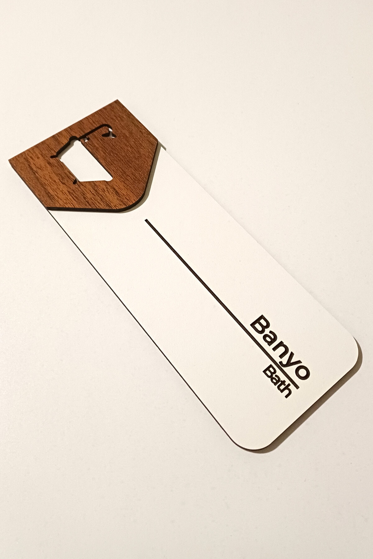 Banyo Kapı Tabelası – MDF Yönlendirme Levhası | 19x7 cm Çift Katmanlı, Çift Taraflı Bantlı