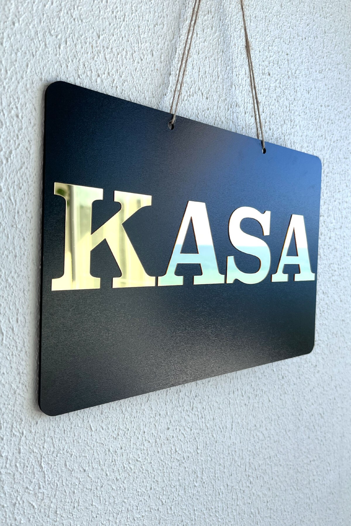 KASA Yazılı Yönlendirme Tabelası - Siyah MDF Üzeri Gold Aynalı Pleksi (29x20 cm)
