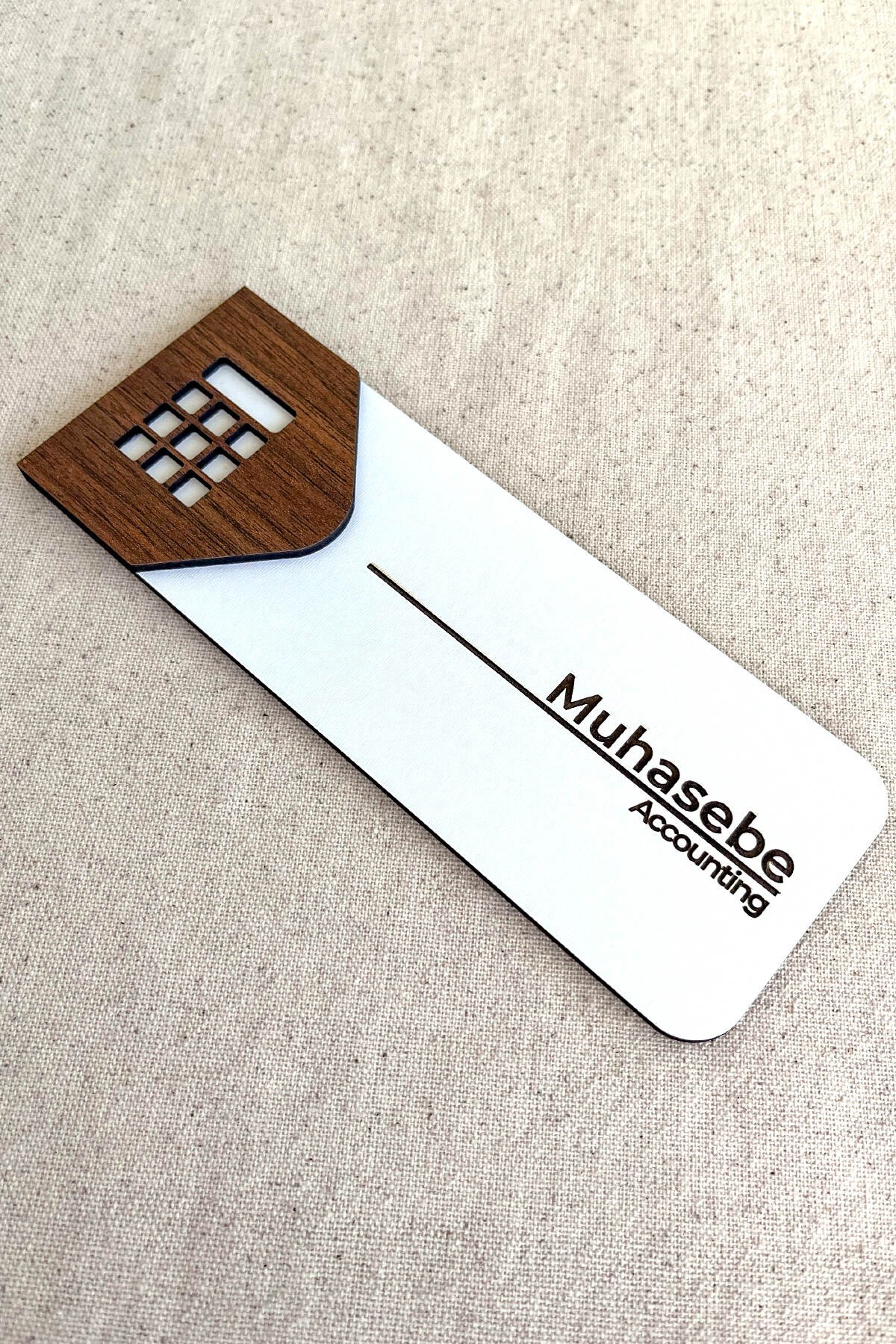 Muhasebe Kapı Tabelası – MDF Ofis Oda İsimliği | 19x7 cm Çift Katmanlı