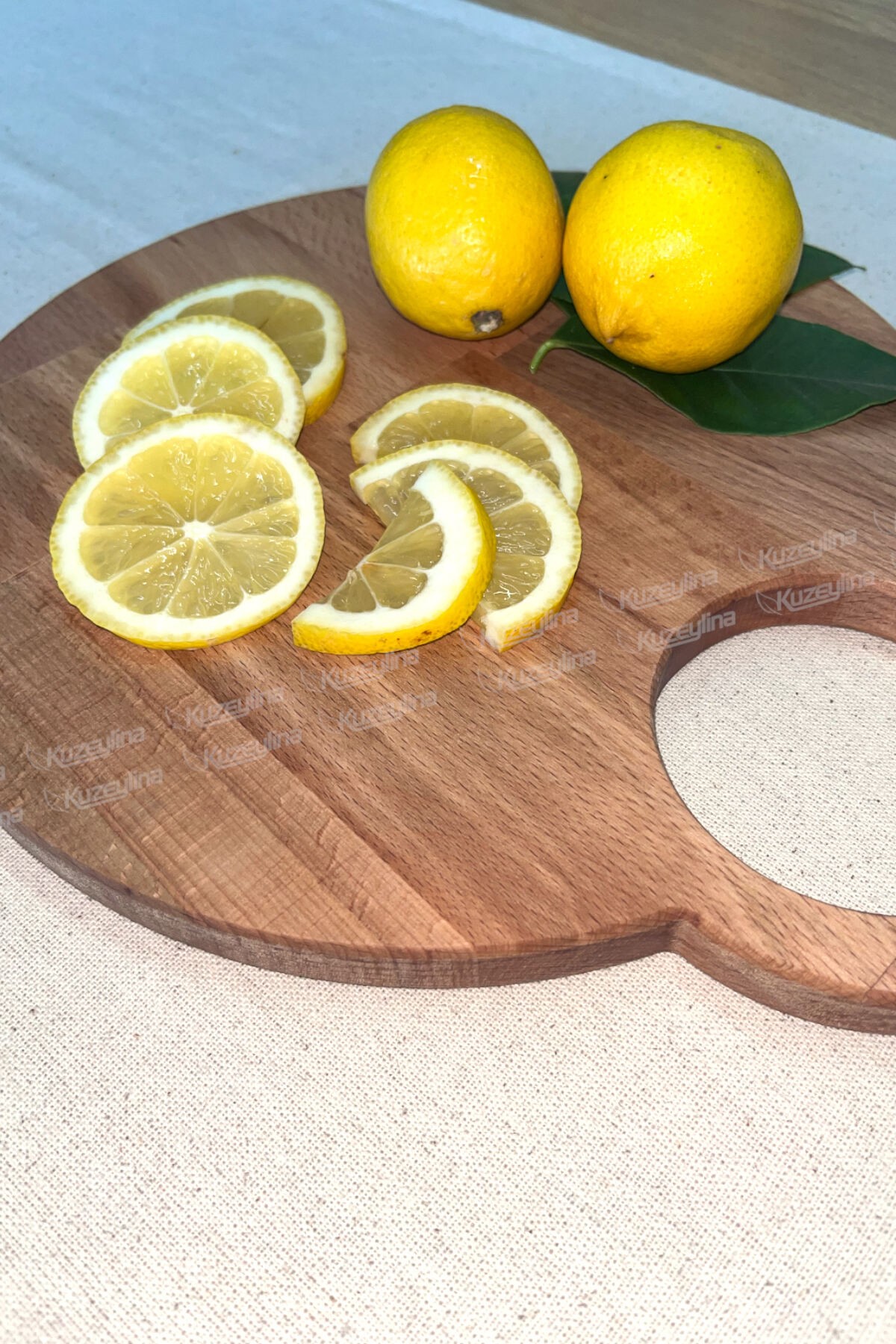 Ahşap Kesme Tahtası – Sunumluk Doğal Kayın Ağacı 30x26 cm