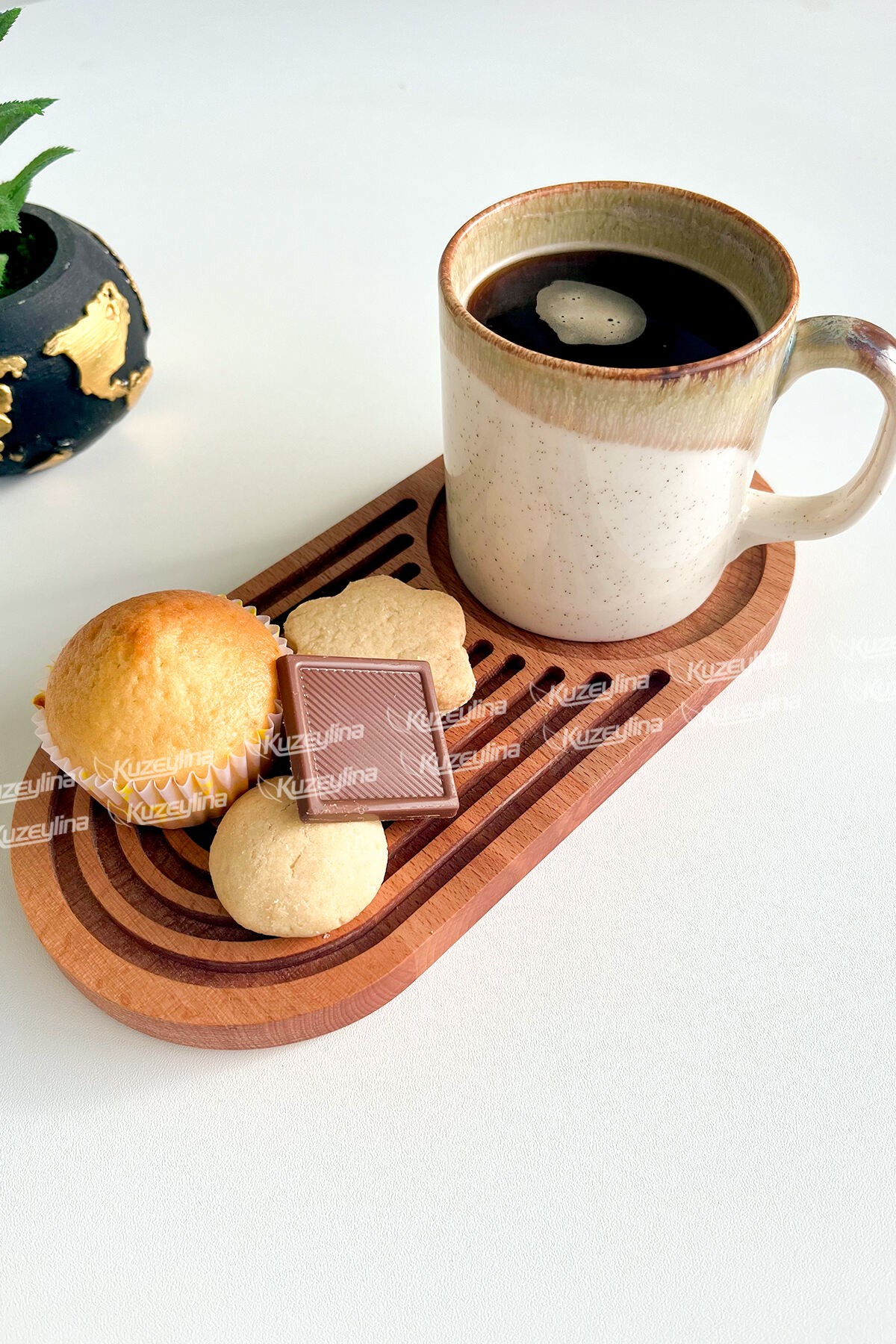 Doğal Ahşap Kahve Sunumluğu – Gökkuşağı Desenli Servislik | Kayın Ağacı 24x15 cm