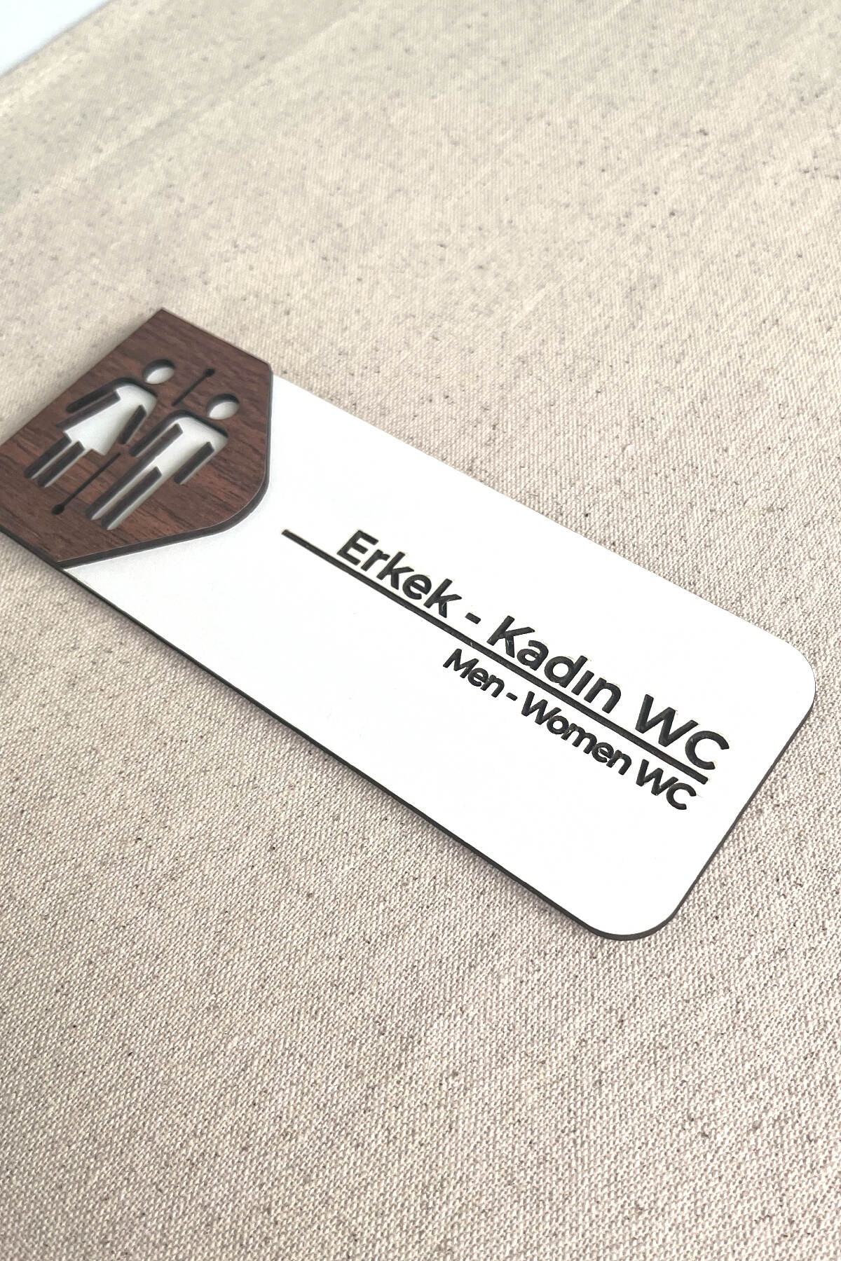 Kadın - Erkek WC Kapı Tabelası – MDF Tuvalet Yönlendirme Levhası | 19x7 cm Çift Katmanlı