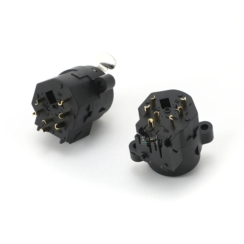 Dc-113 Xlr- Combo Çivi Yada Xlr N Girebilen Jak Şase görünüm