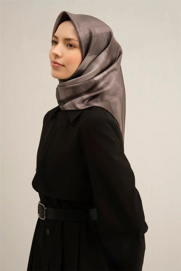 ARMİNE SURA İPEK EŞARP 9313-37