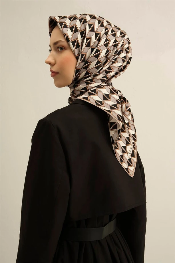 ARMİNE SURA İPEK EŞARP 9314-04