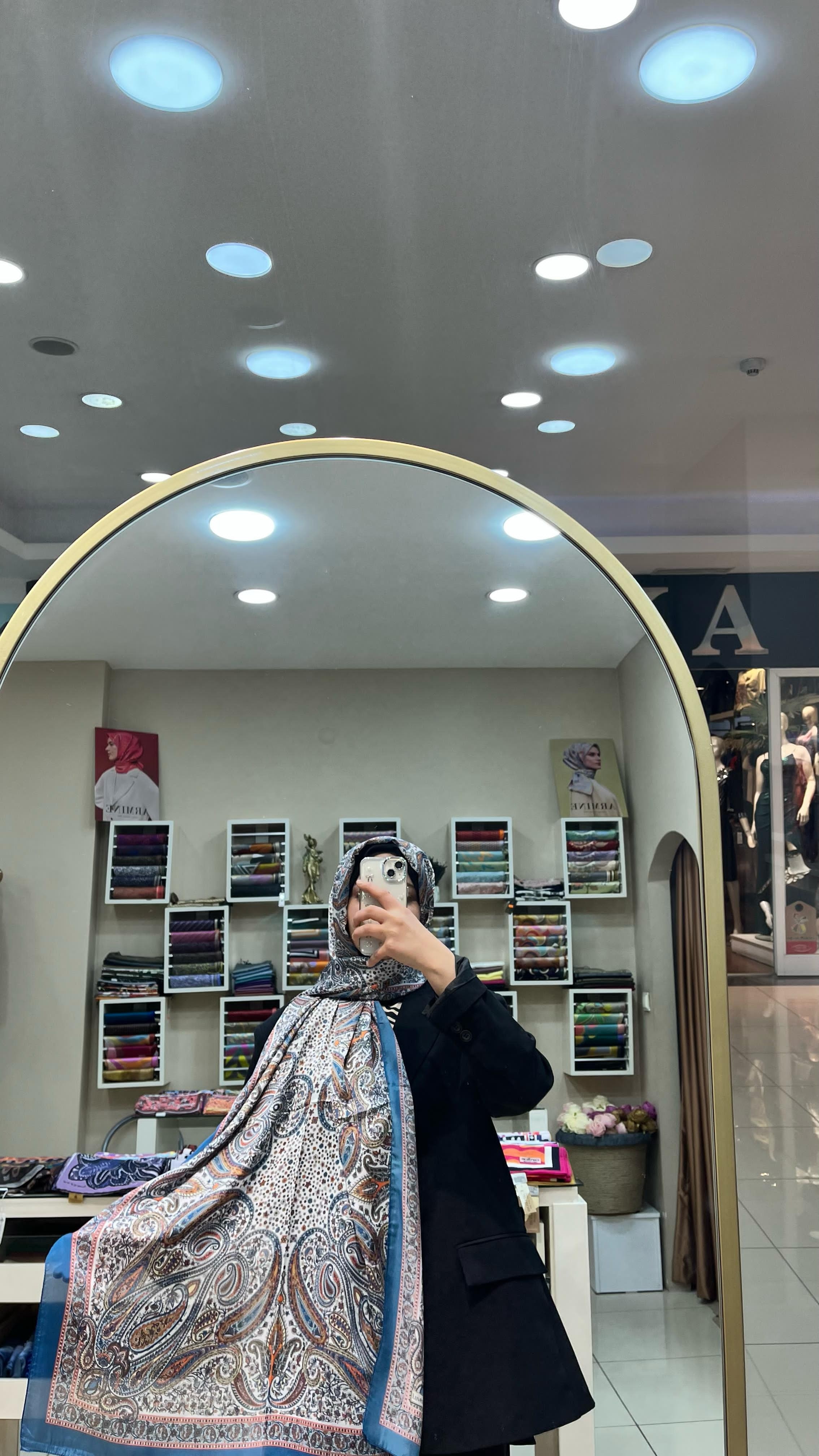 Luven Sara Hint İpeği şal