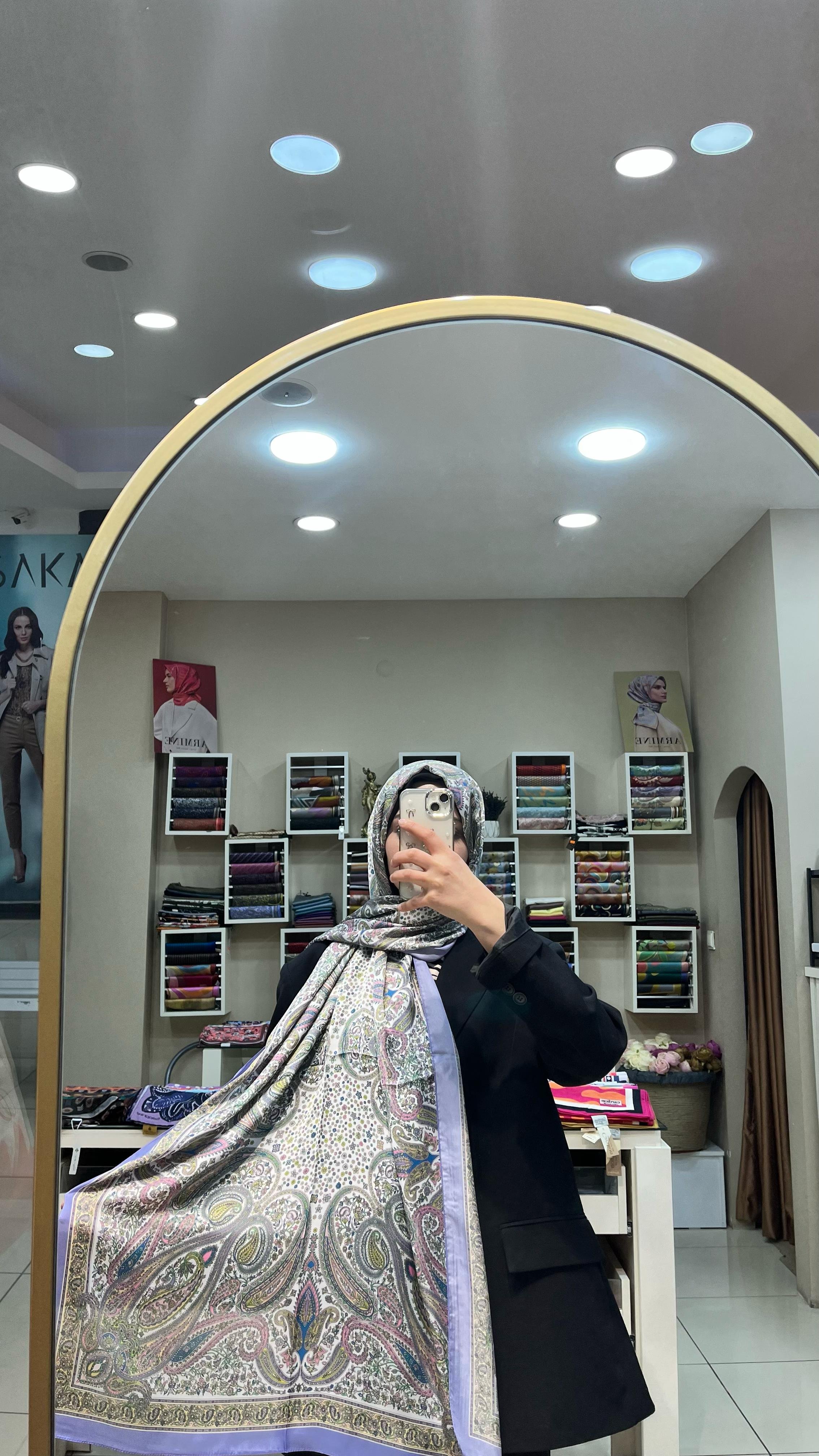 Luven Sara Hint İpeği şal