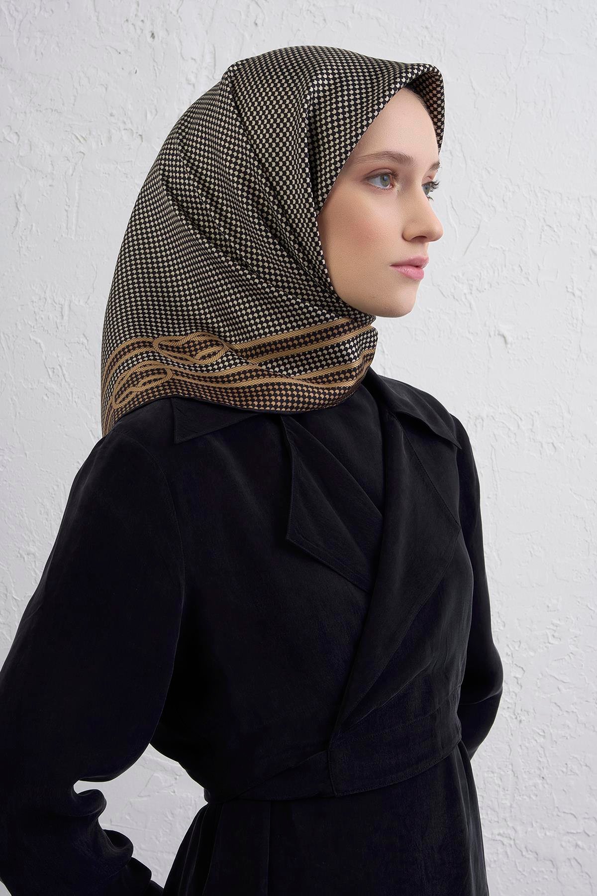 ARMİNE SURA İPEK EŞARP 9404-02