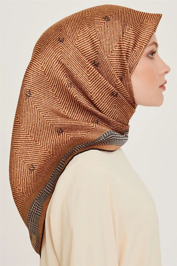 ARMİNE SURA İPEK EŞARP 9252-35