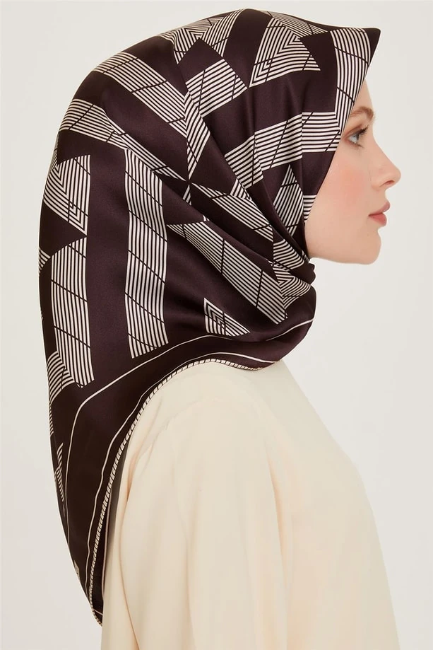 ARMİNE SURA İPEK EŞARP 9255-83