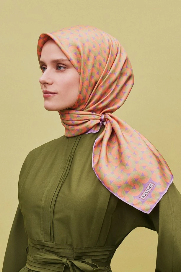 ARMİNE SURA İPEK EŞARP 9321-33