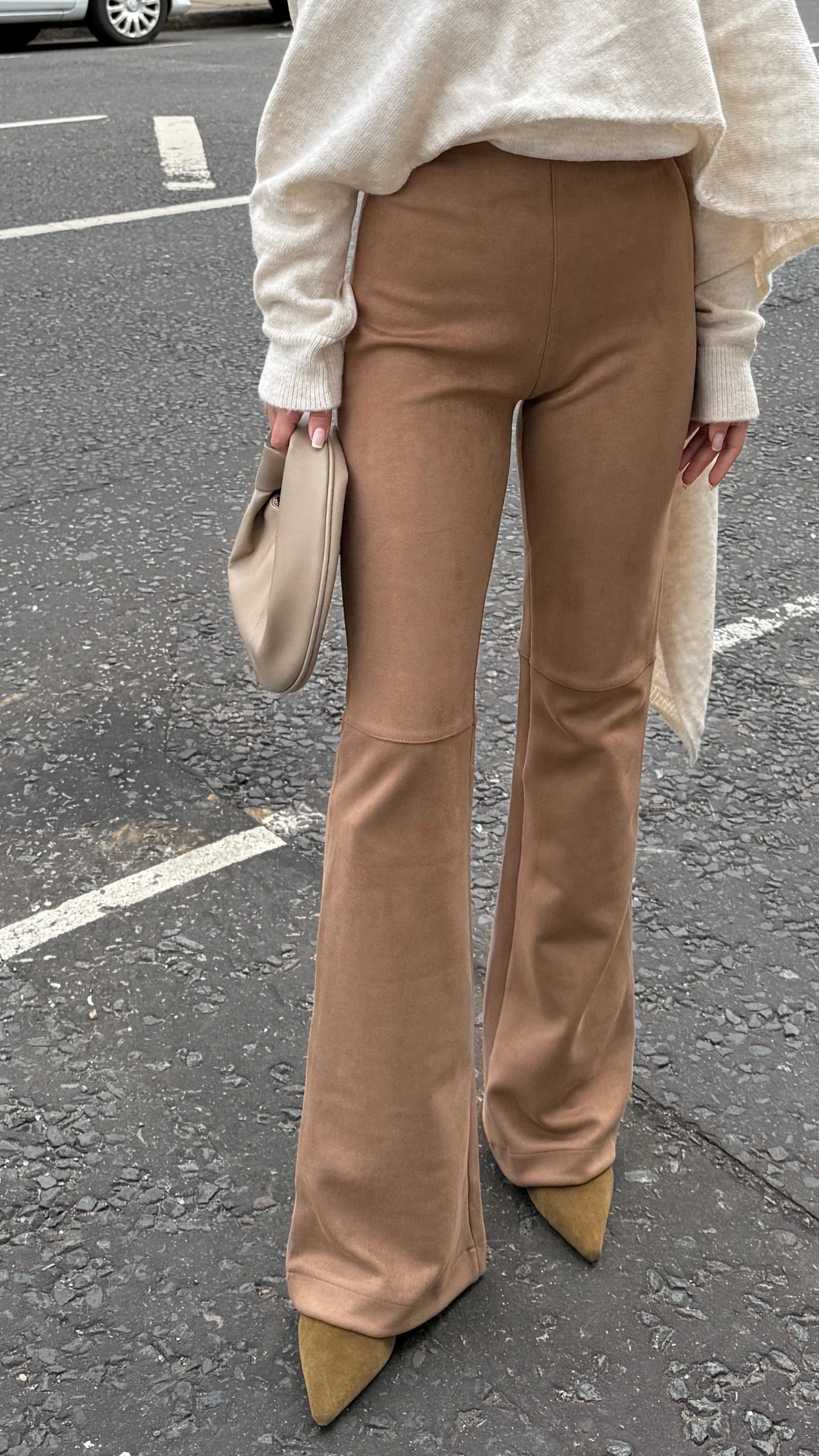 YÜKSEK BEL SÜET PANTOLON