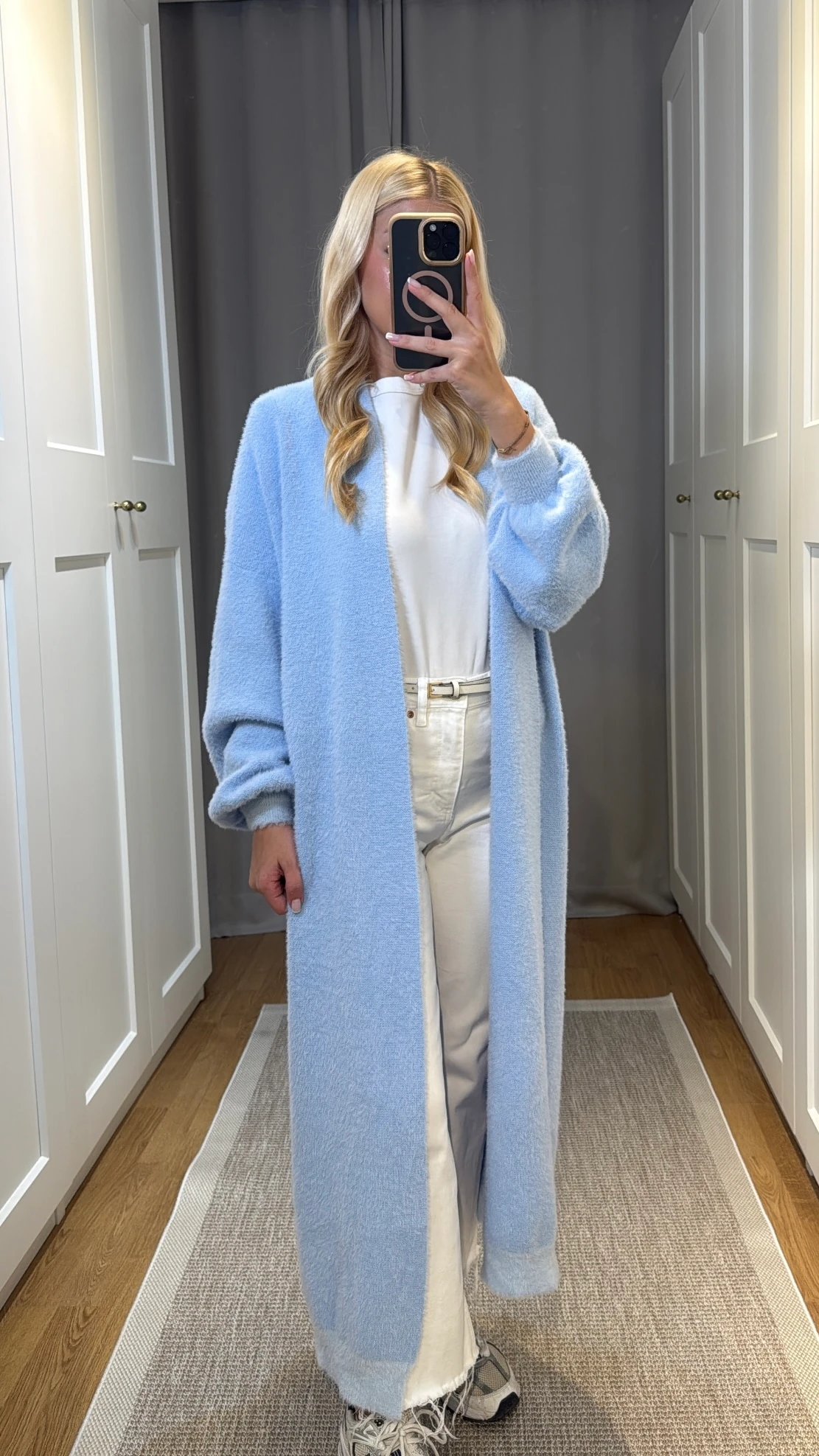 YUMUŞAK UZUN TRİKO HIRKA -MAVİ