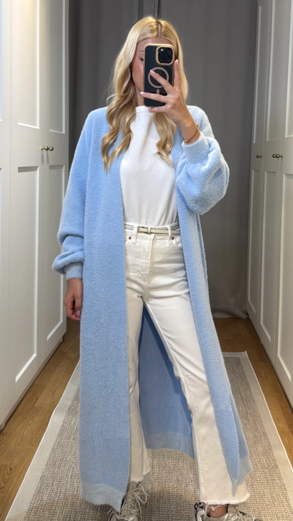 YUMUŞAK UZUN TRİKO HIRKA -MAVİ