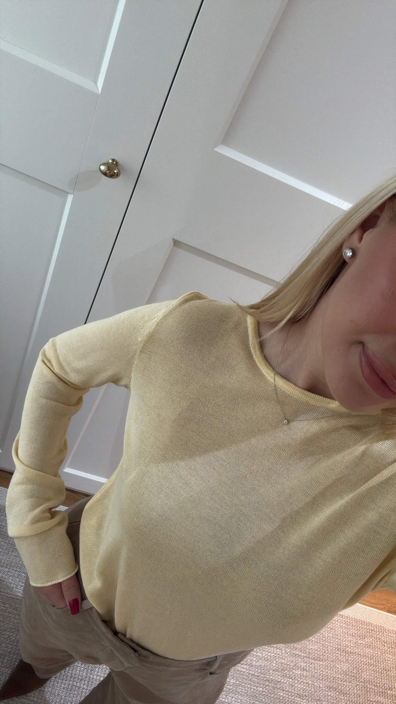 SARI UZUN KOLLU TRANSPARAN BLUZ