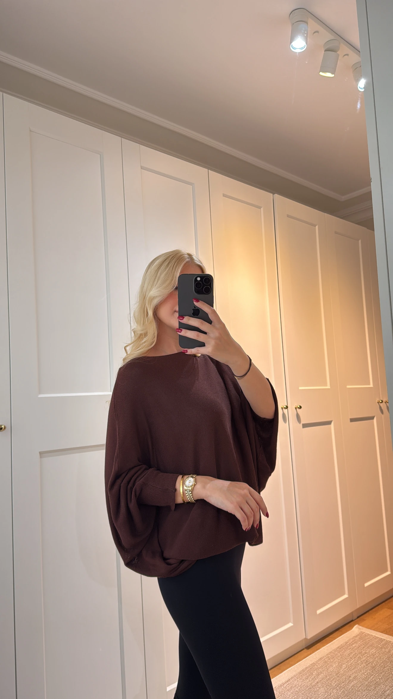 YARASA KOL TRİKO BLUZ