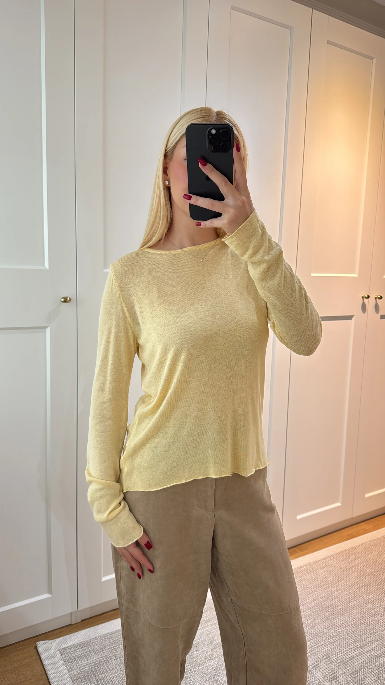 SARI UZUN KOLLU TRANSPARAN BLUZ