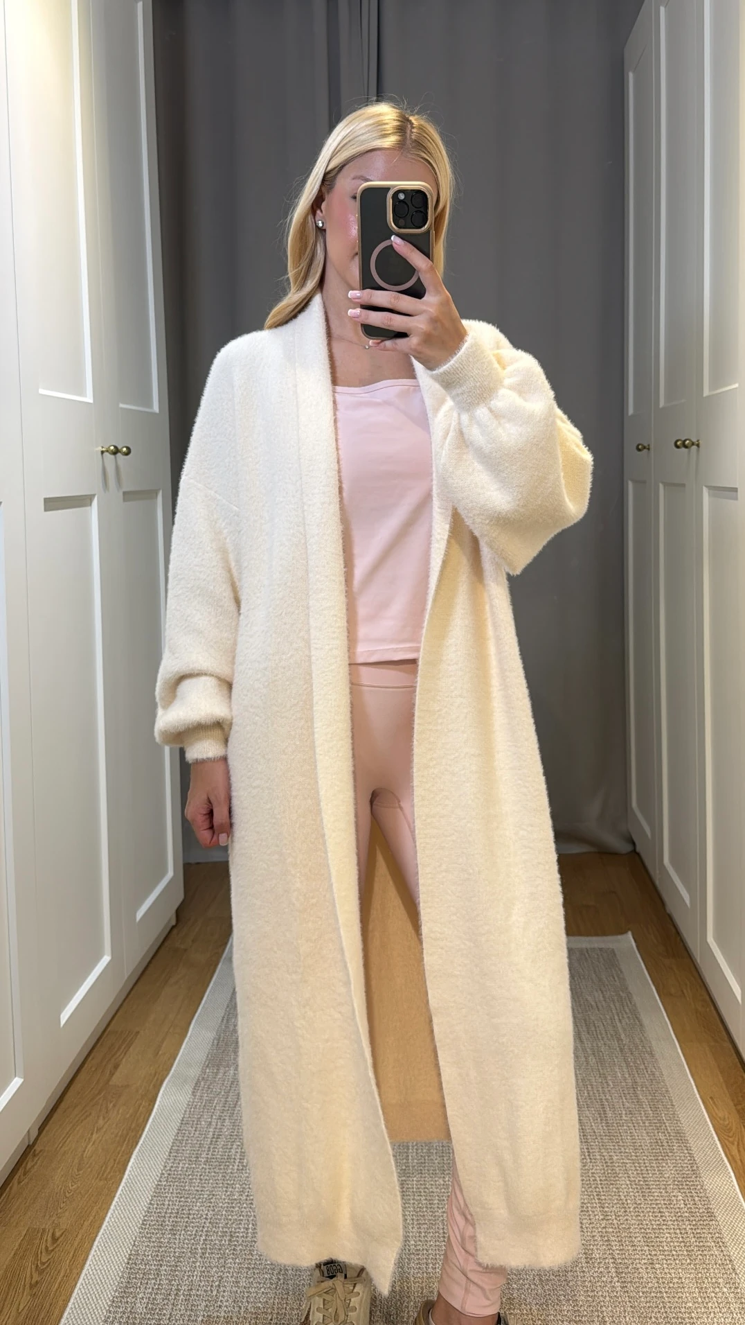 YUMUŞAK UZUN TRİKO HIRKA -KREM