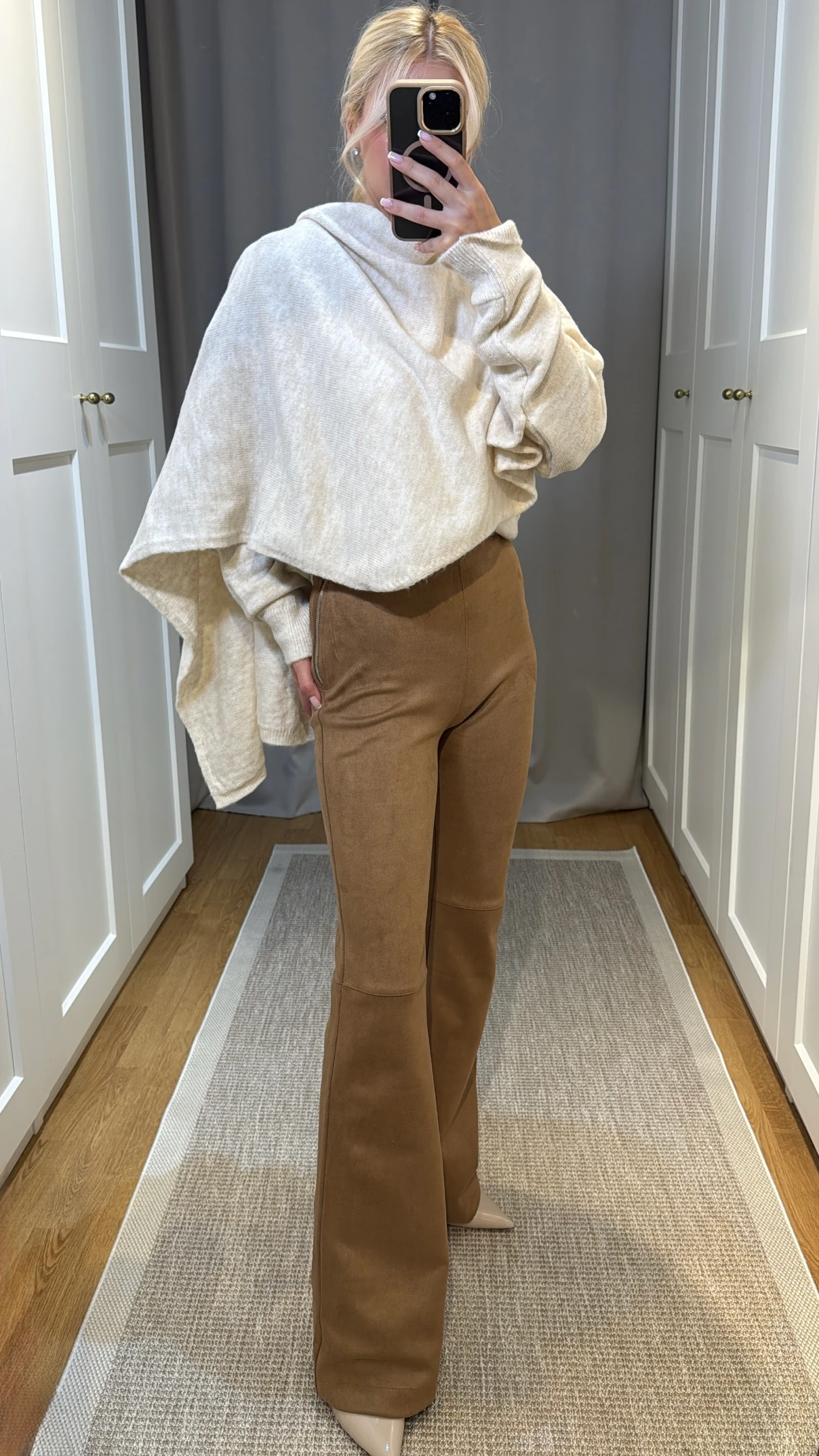 YÜKSEK BEL SÜET PANTOLON