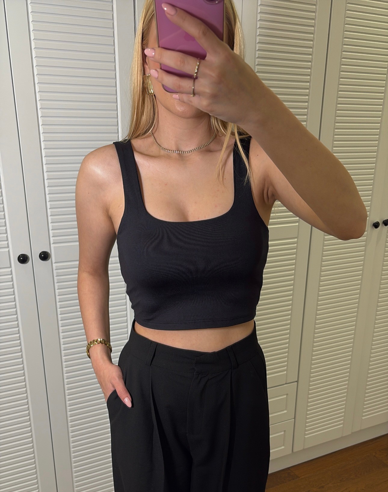 SİYAH ASKILI CROP