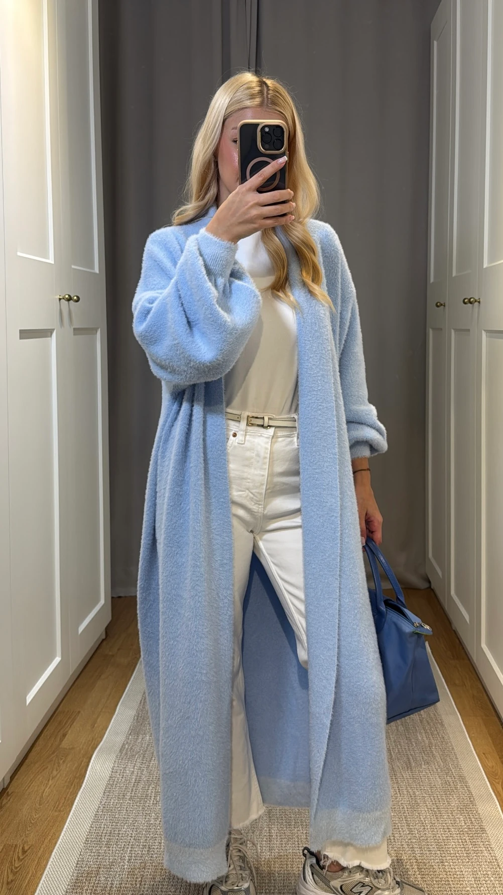 YUMUŞAK UZUN TRİKO HIRKA -MAVİ