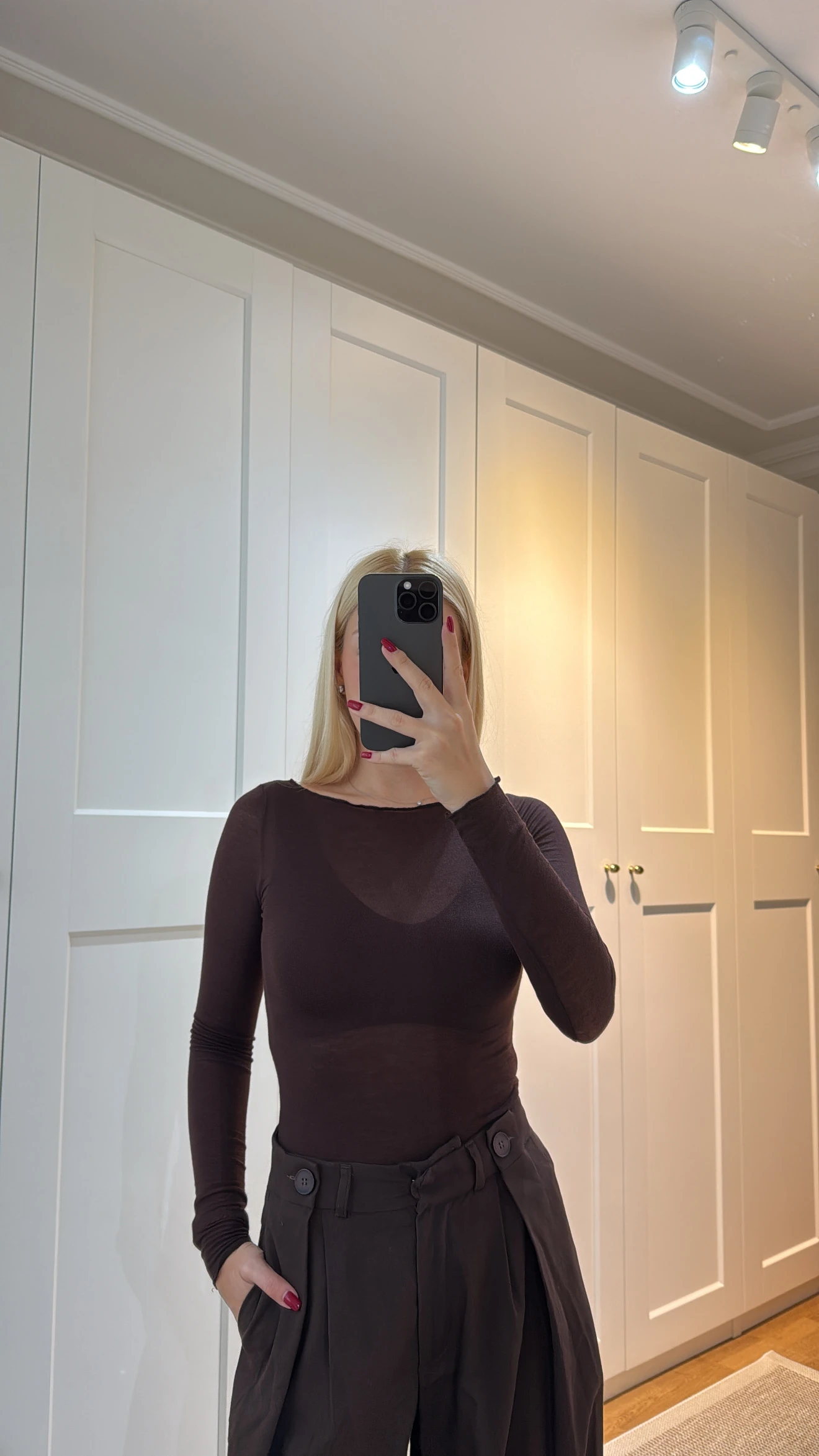 KAYIK YAKA TRANSPARAN BLUZ -KAHVE