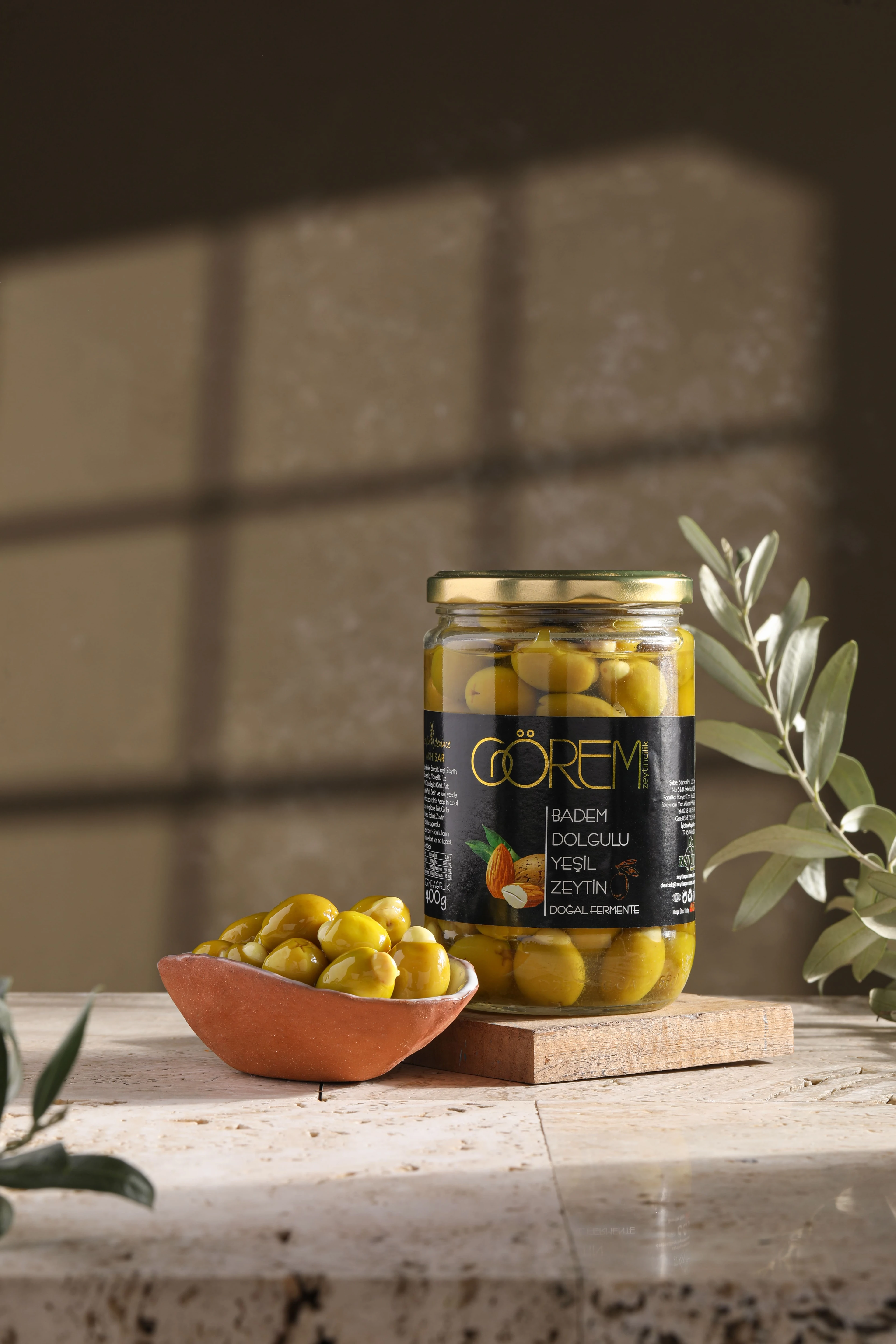 Badem Dolgulu Yeşil Zeytin 400 gr.