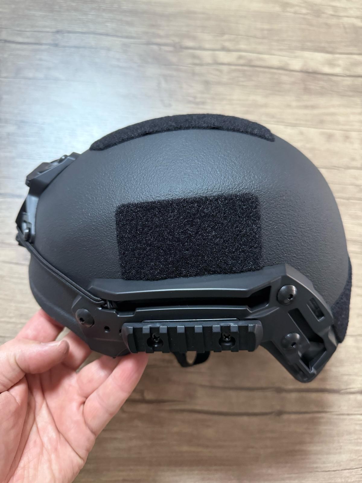 Taktik Yüksek Kesimli (High-Cut) Balistik Kask Siyah