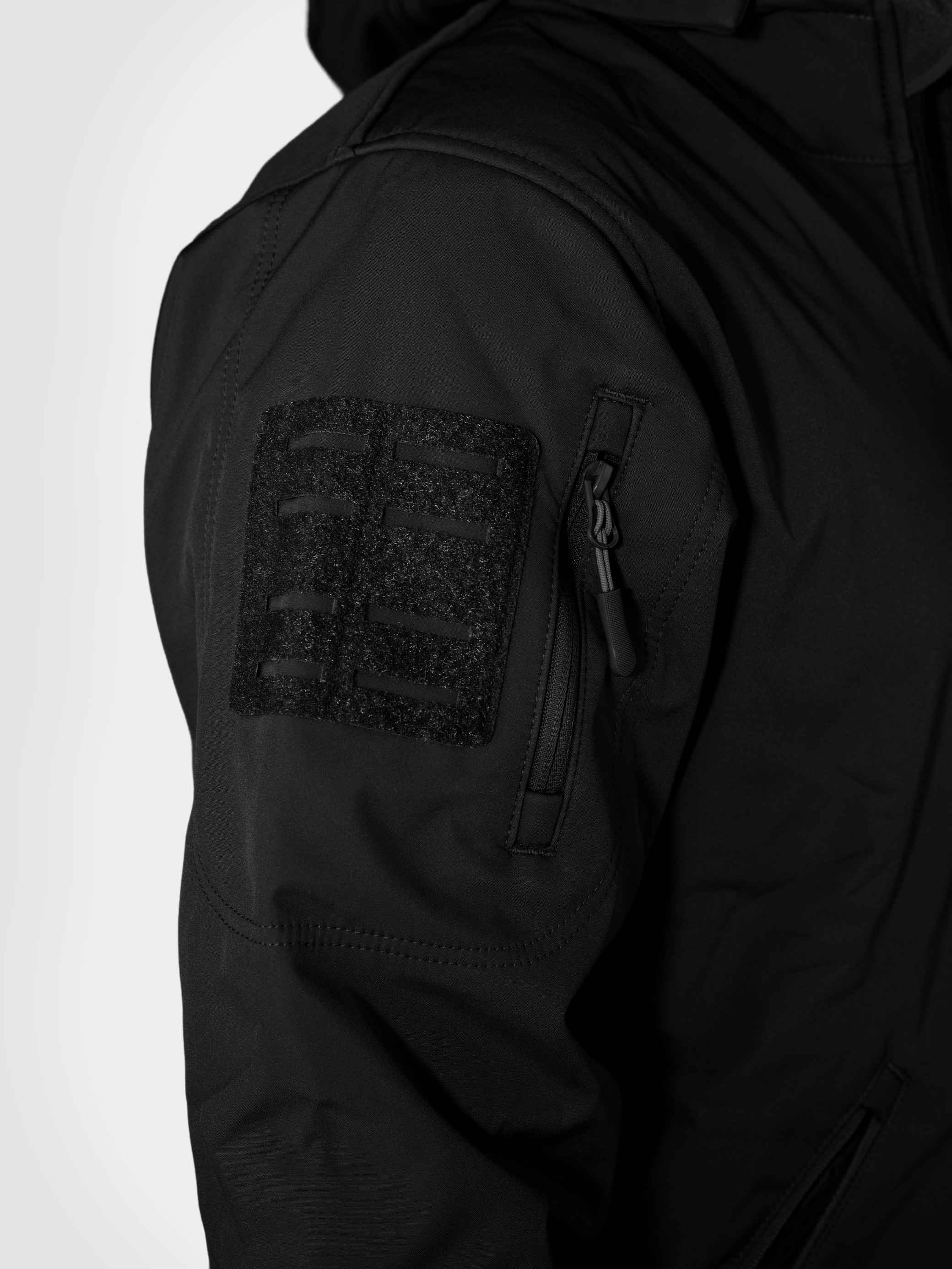 MUDEİR MONT SOFTSHELL BATUR SİYAH