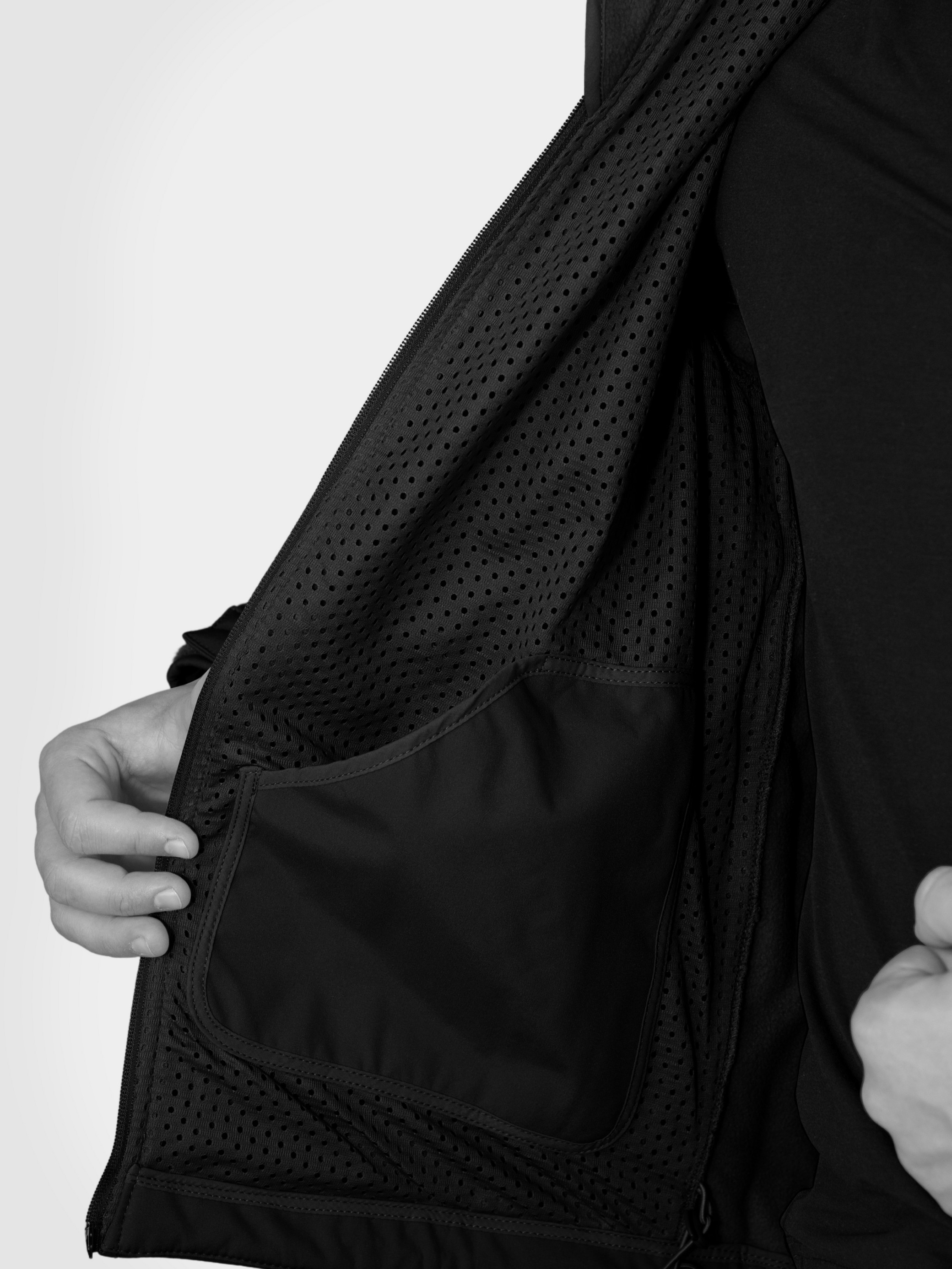 MUDEİR MONT SOFTSHELL BATUR SİYAH