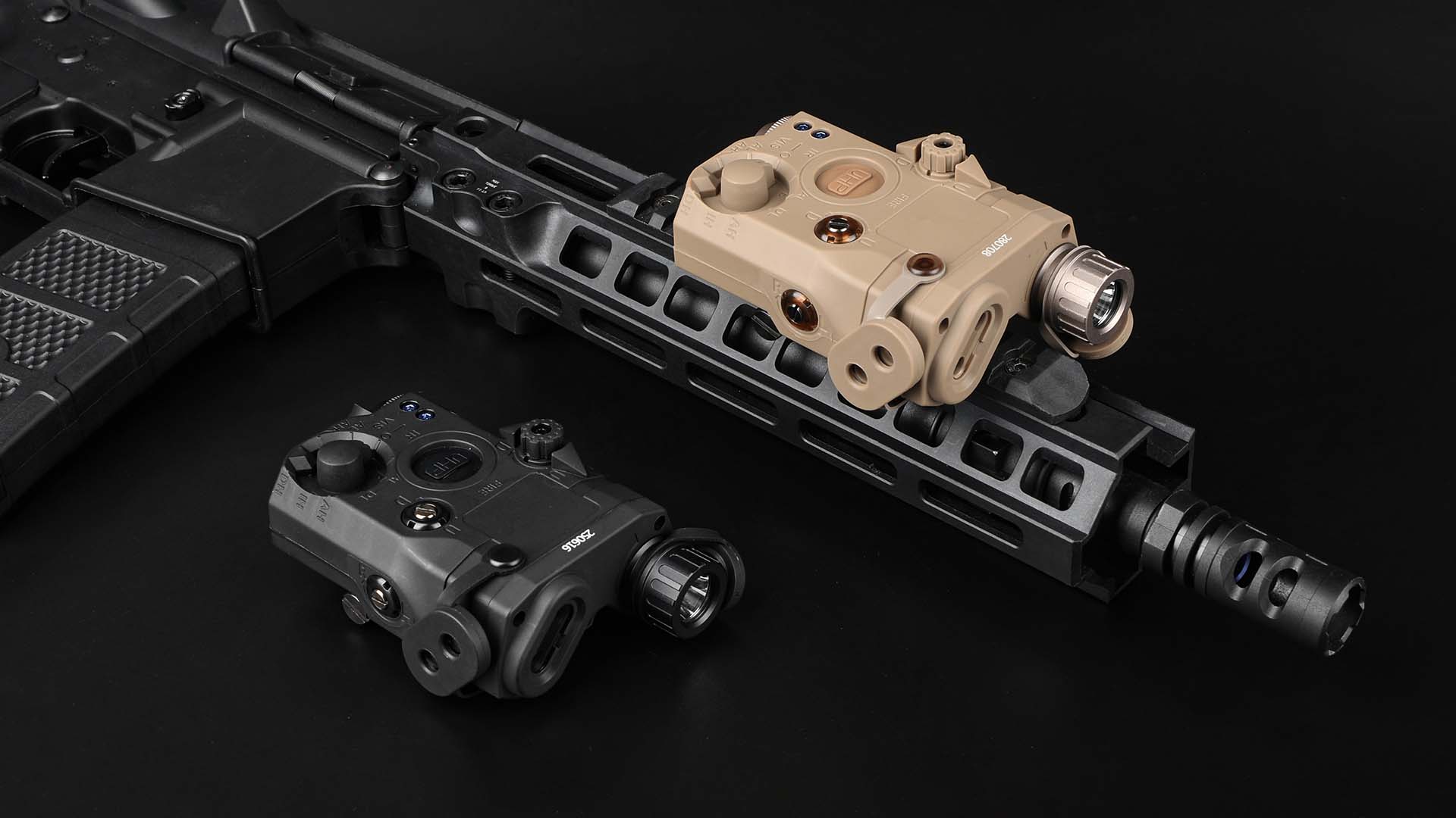 LA-5C UHP PEQ-15 (Kırmızı / IR Lazer) IR Aydınlatıcılı – Dark Earth Tan