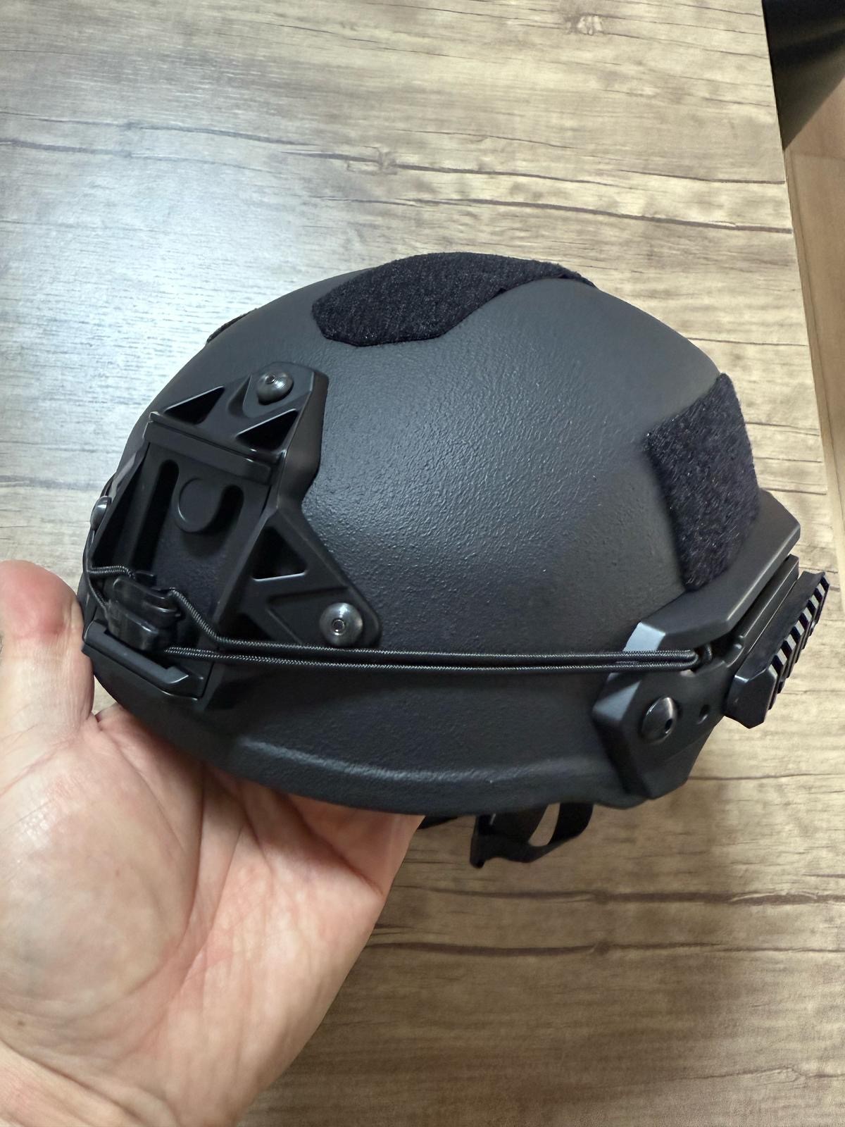 Taktik Yüksek Kesimli (High-Cut) Balistik Kask Siyah
