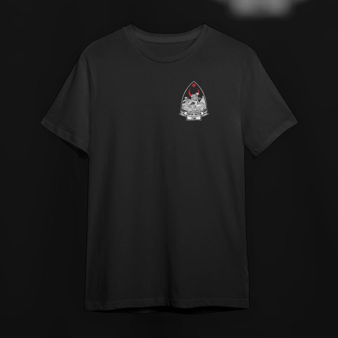 AMFİBİ HÜCUM TİMİ Tshirt