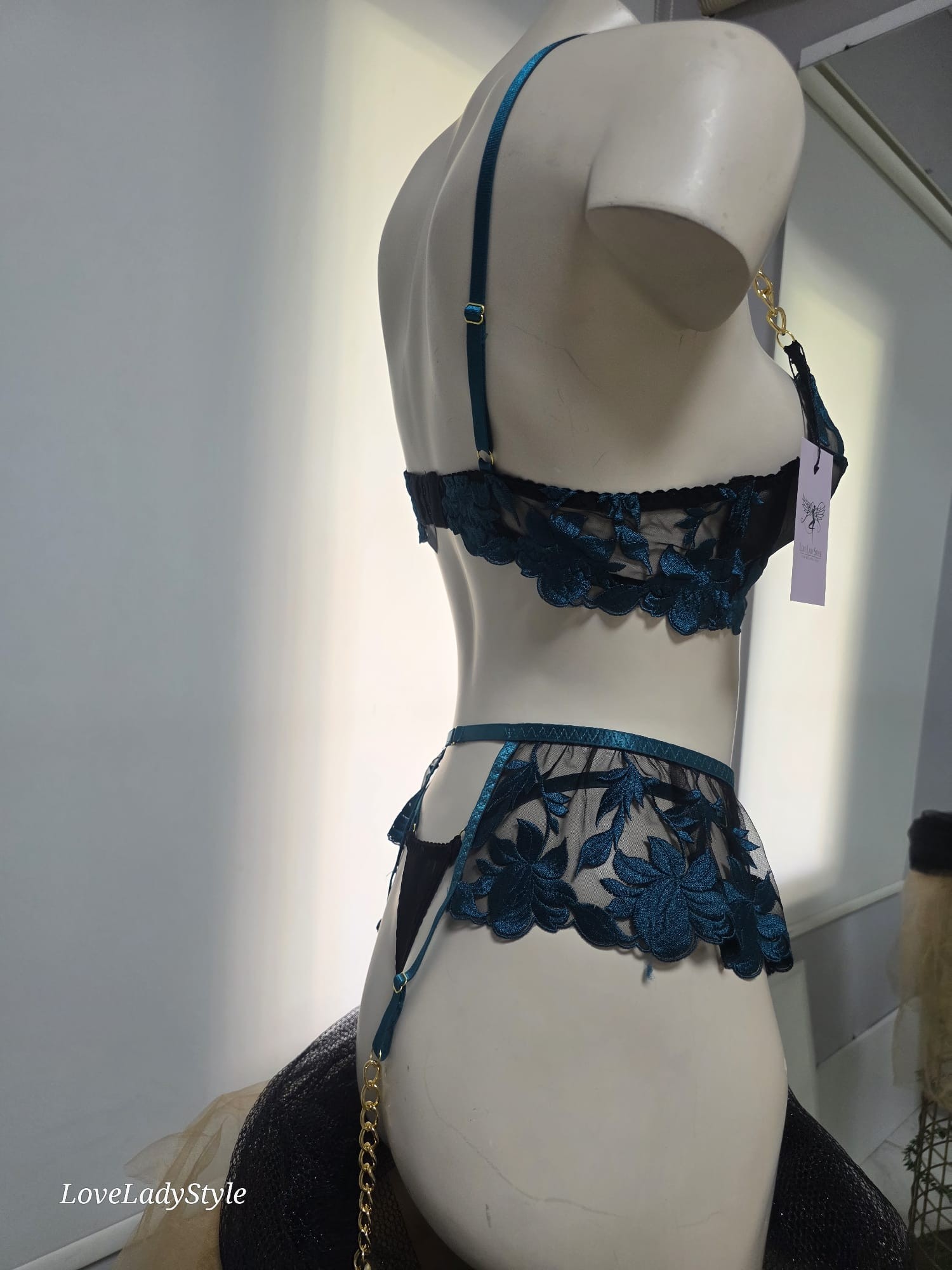 Emerald Charm Dantel Jartiyer Takımı- LOVEZY1001