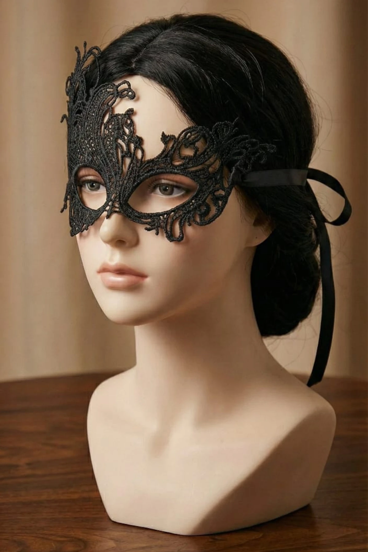 Venetia Dantel Göz Maskesi - Siyah