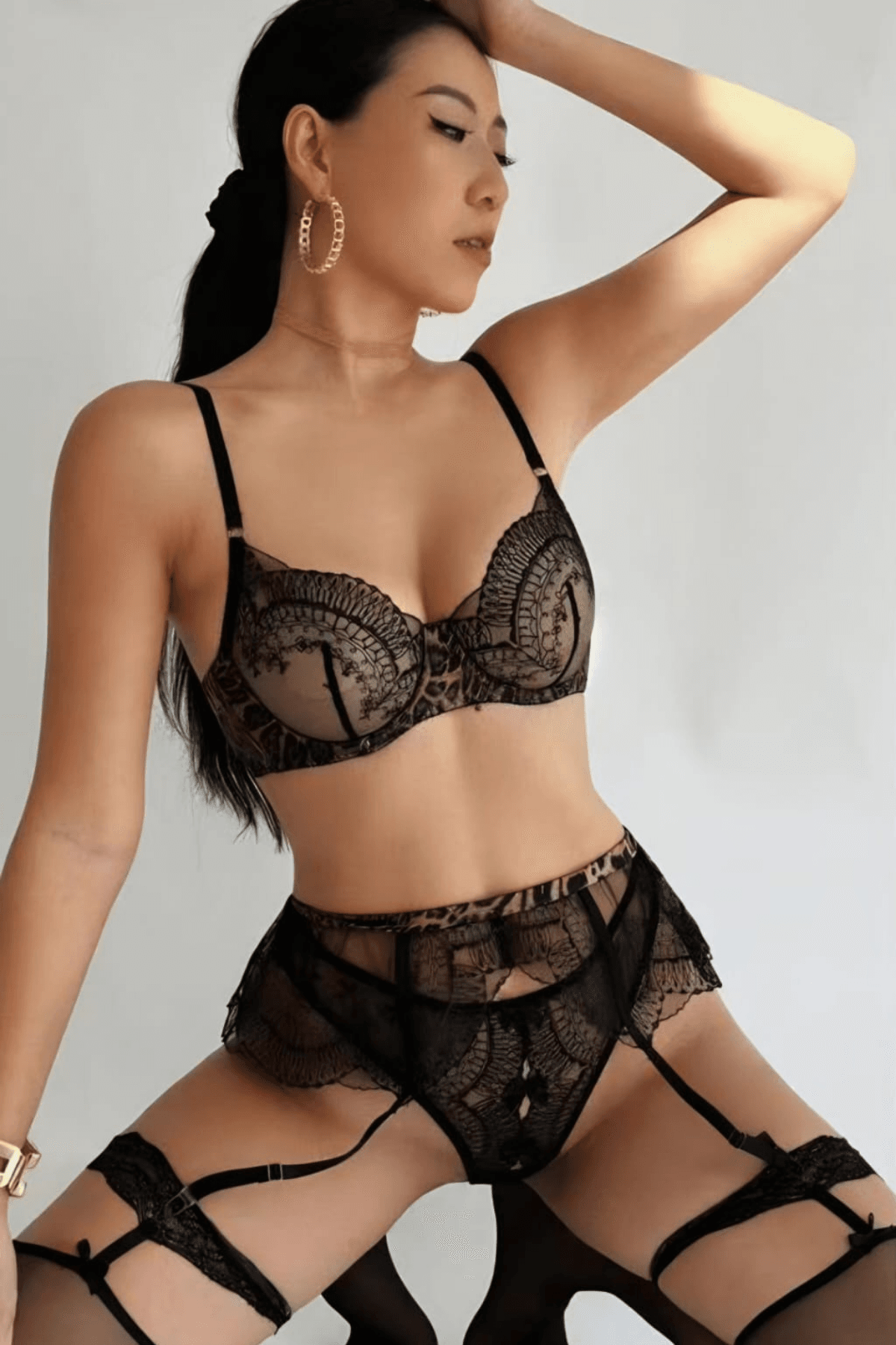 Wild Noir Jartiyer Set   