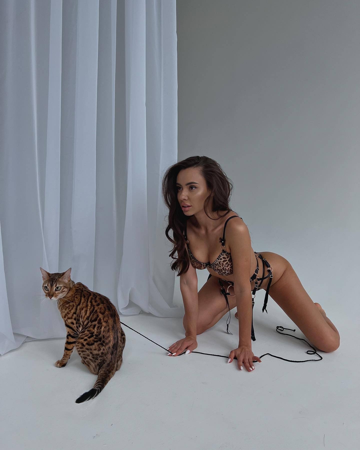 Vesna Leopar Desenli Erotik Lingerie Takımı - Vücut Harness Detaylı Seksi İç Giyim-  LOVE-DA1001