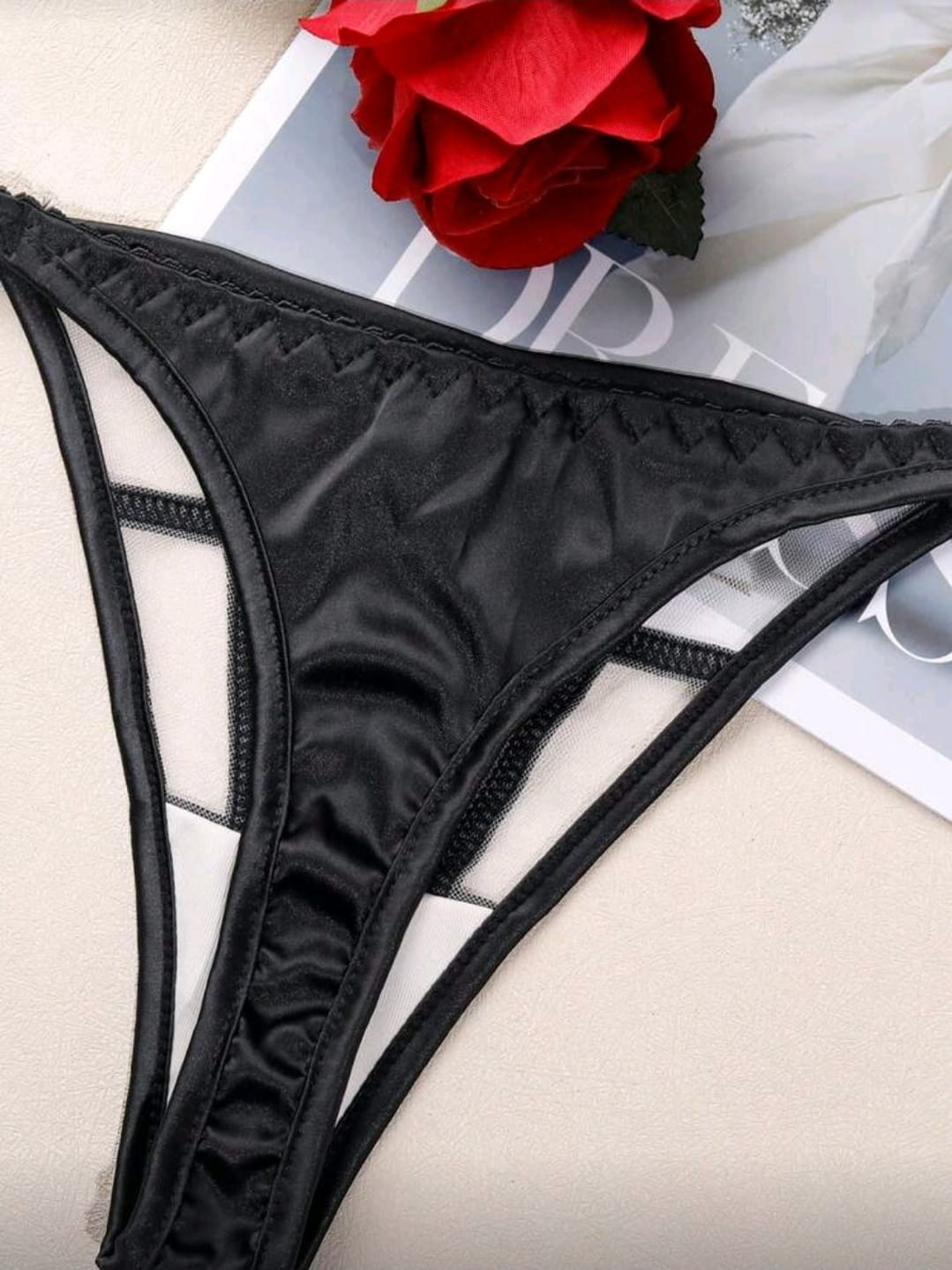 Eclipse Cage – Şerit Detaylı Jartiyer Set