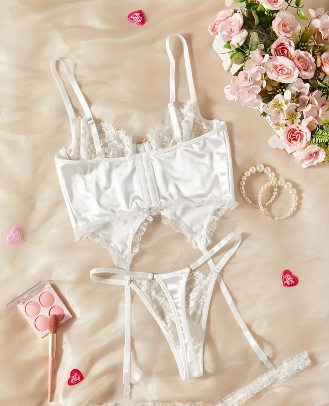 Floral Lace Beyaz Dantel Detaylı Saten Bustiyer Takım - (LOVE3302)