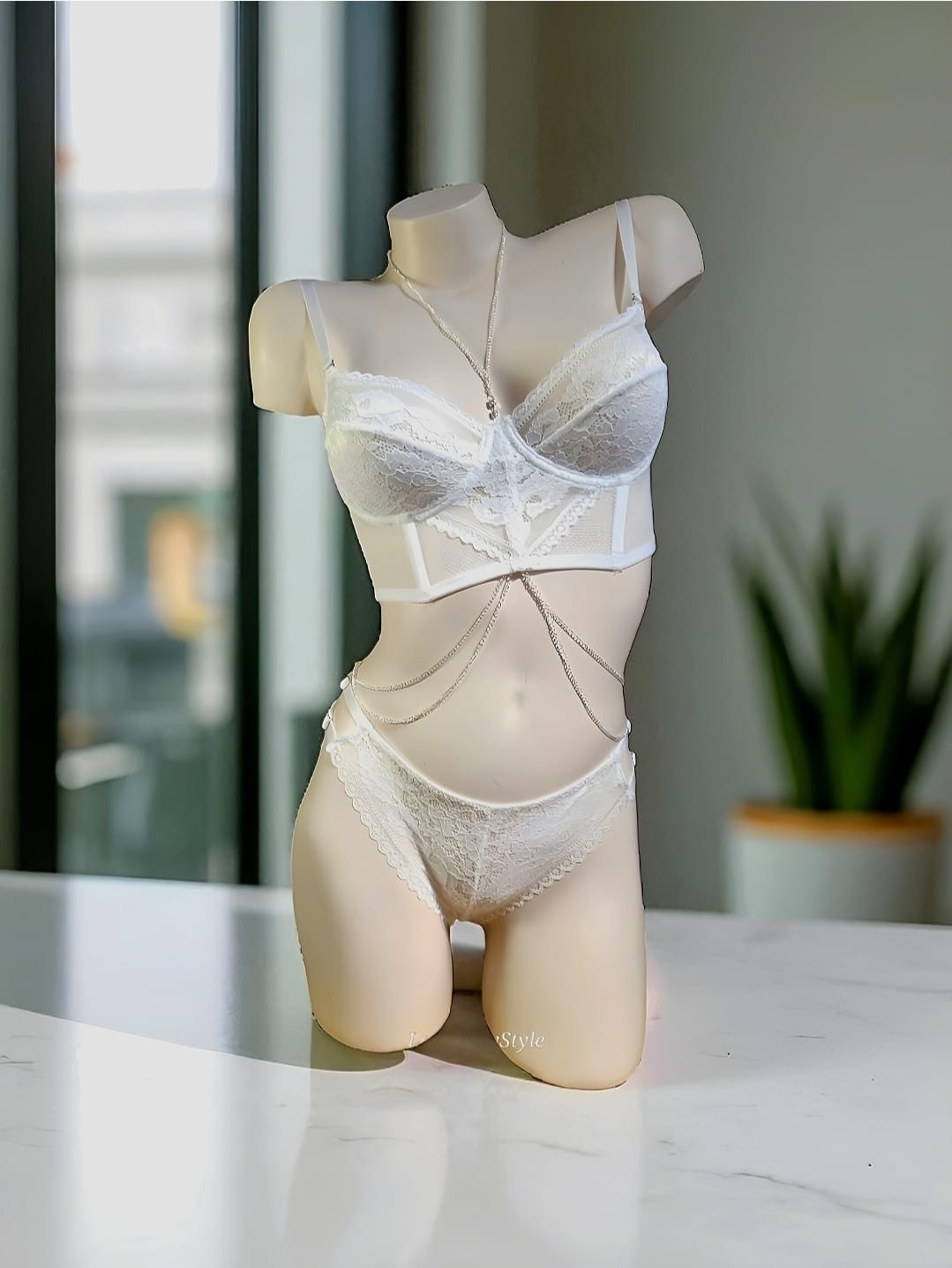Elegance Dantel Bustiyer Takım   - Ekru