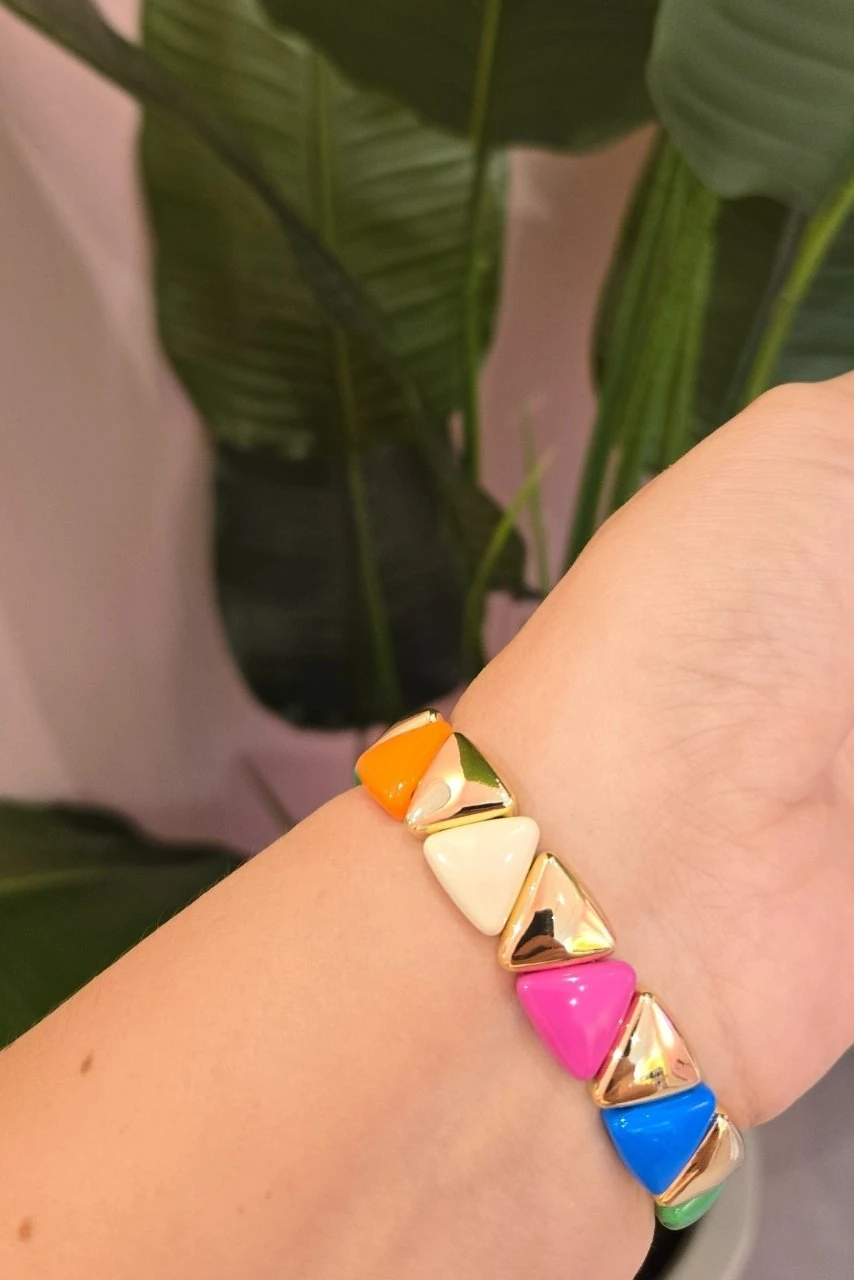 Üçgen Desenli Renkli Taşlı Bileklik