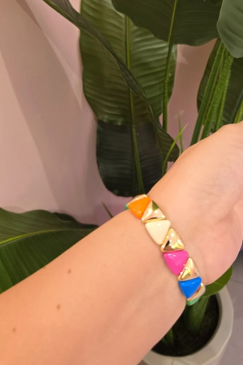 Üçgen Desenli Renkli Taşlı Bileklik