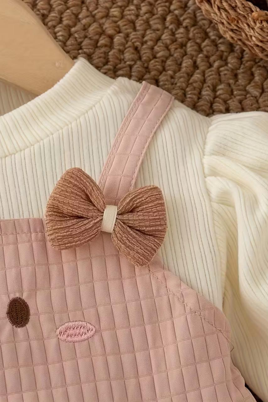 Tatlı ve Sevimli Uzun Kollu Tavşan Elbise